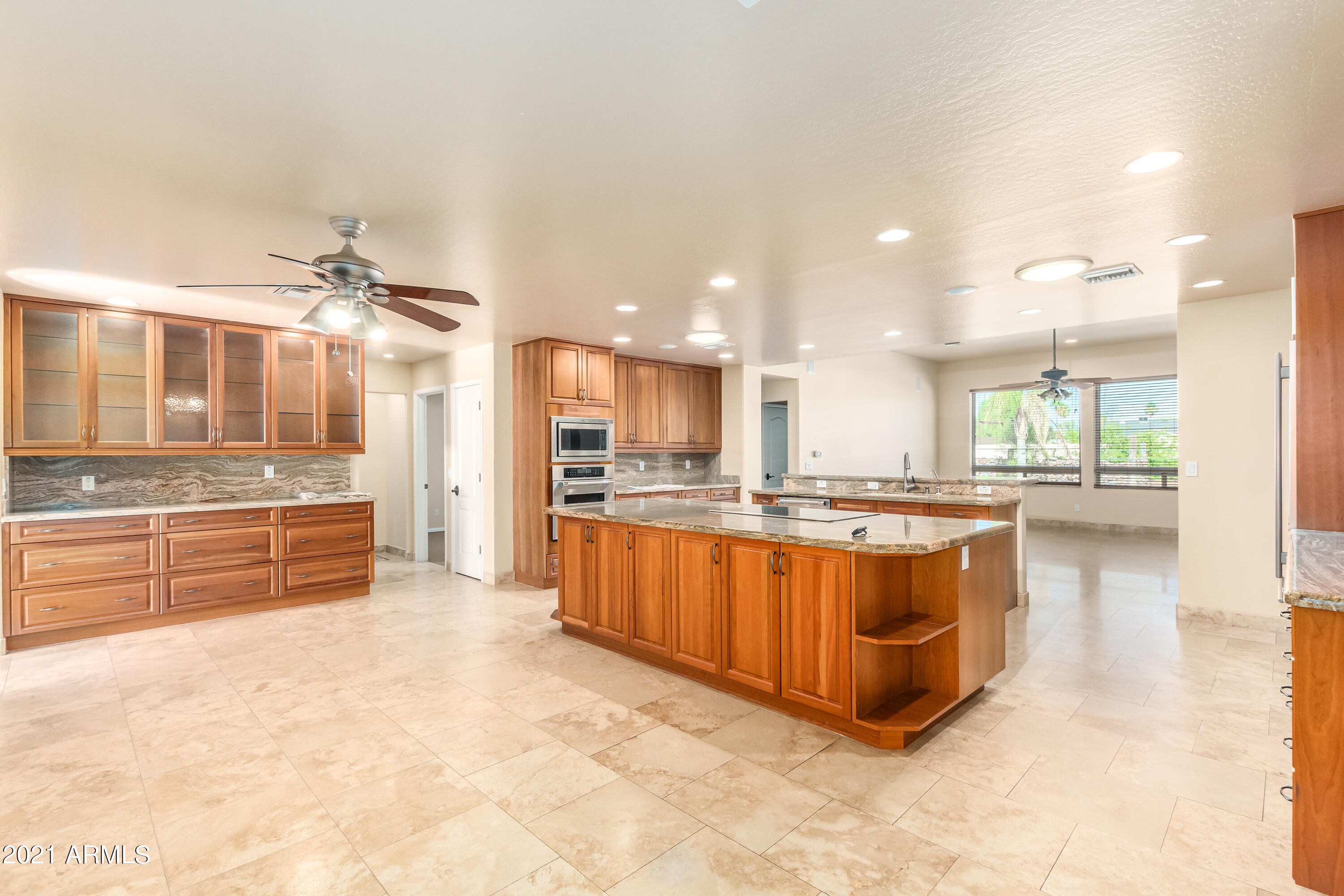 SUNBURST FARMS EAST 5 - Residential