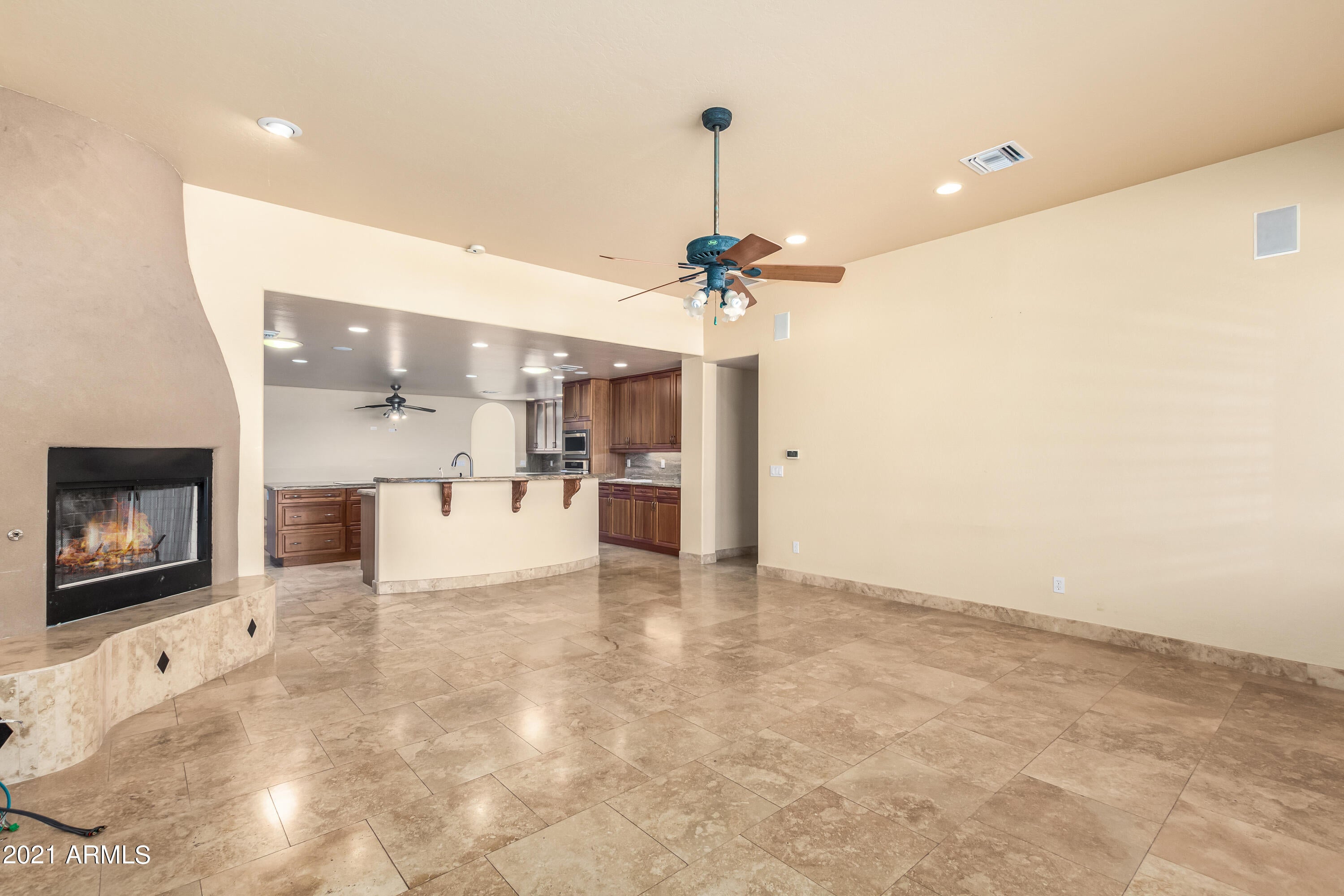 SUNBURST FARMS EAST 5 - Residential