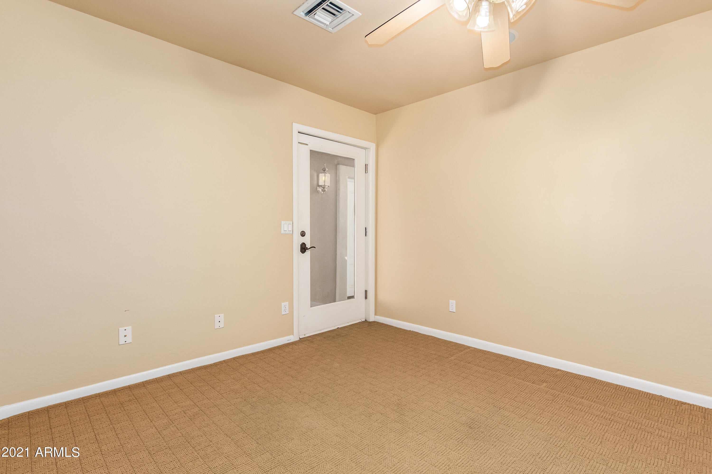 SUNBURST FARMS EAST 5 - Residential