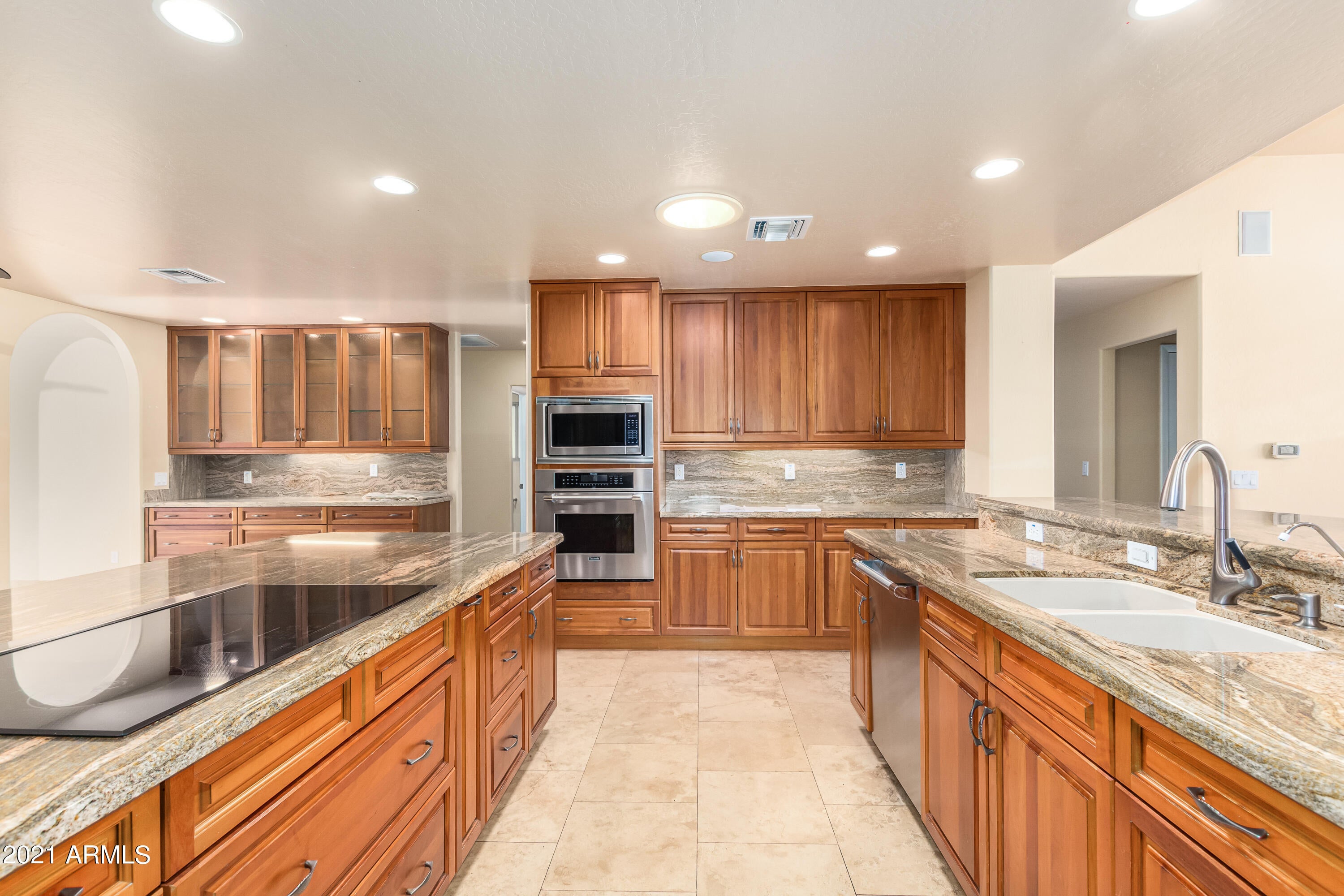 SUNBURST FARMS EAST 5 - Residential