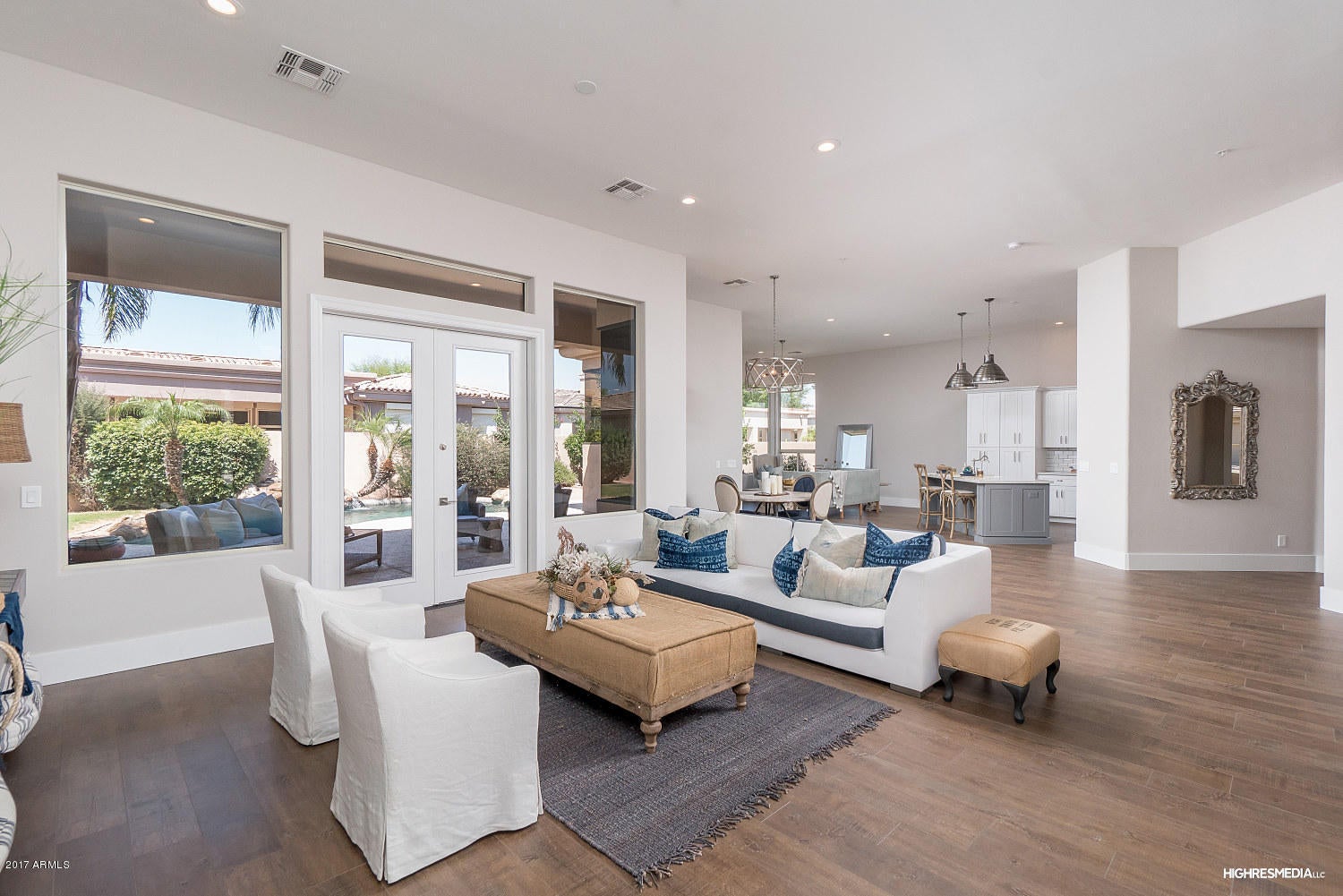 LINCOLN PLACE - Residential