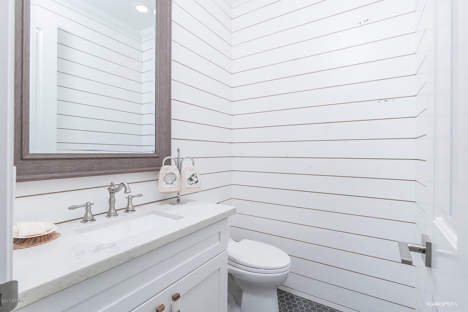 LINCOLN PLACE - Residential