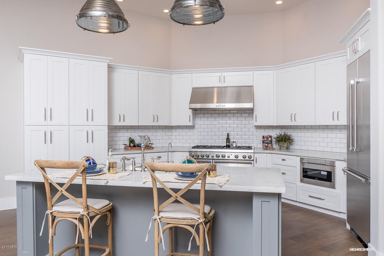 LINCOLN PLACE - Residential