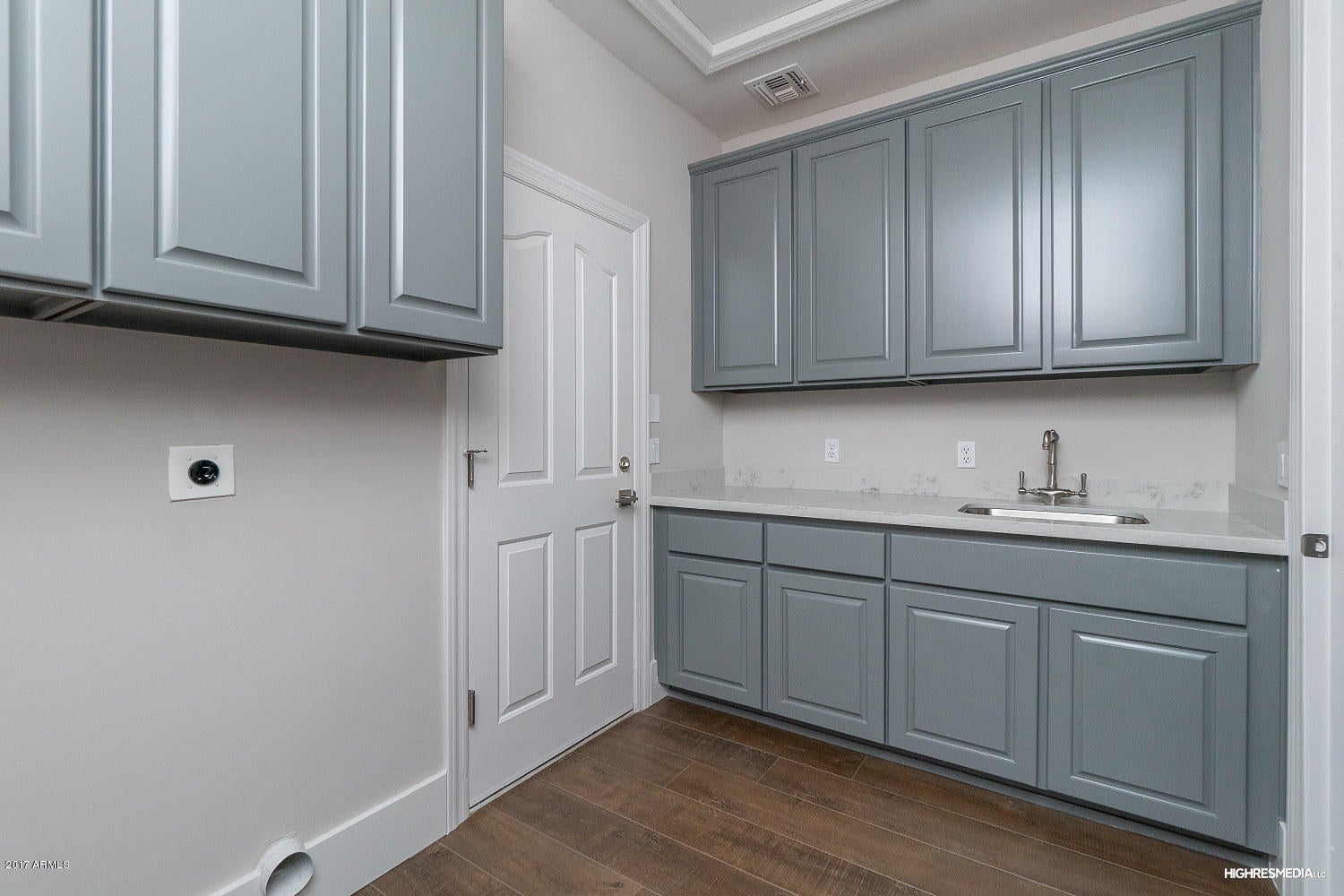 LINCOLN PLACE - Residential