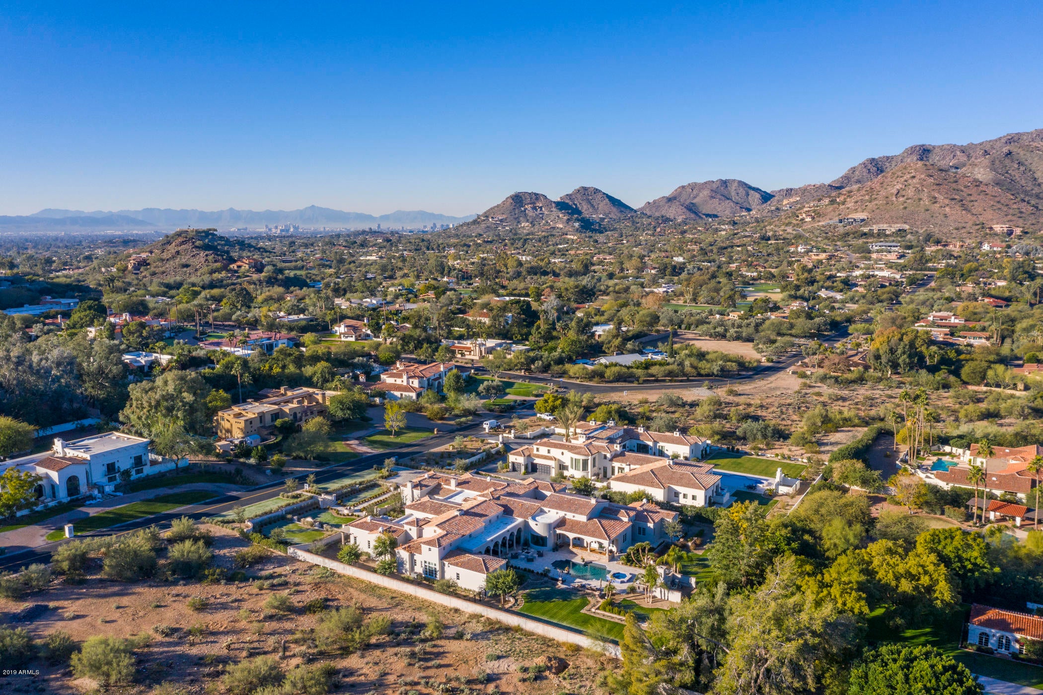 LONGTAIL RUN - Residential