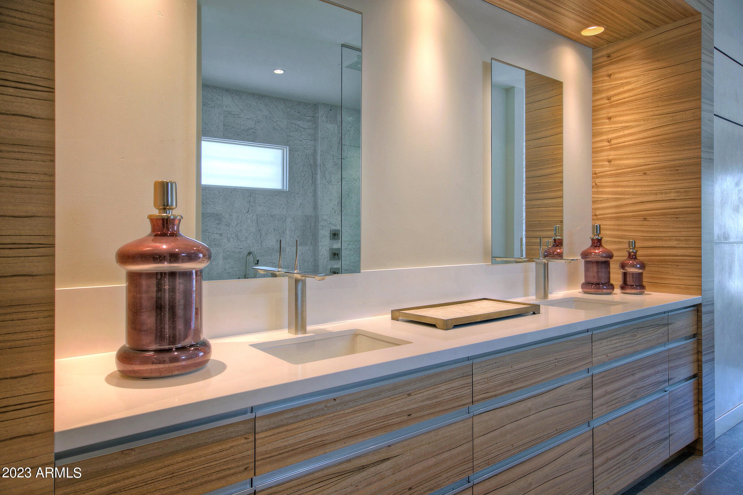 THE VILLAGE AT MOUNTAIN SHADOWS - Residential