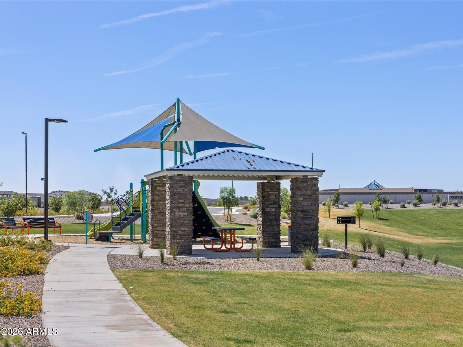 SAN TAN GROVES-PARCEL B - Residential