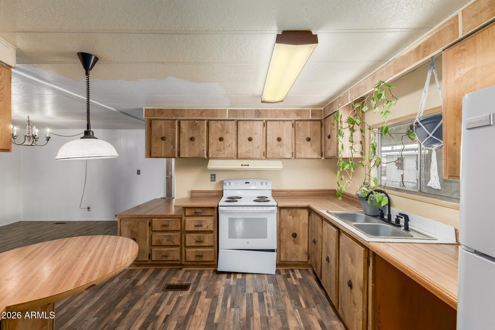 COTTONWOOD GARDENS - Residential
