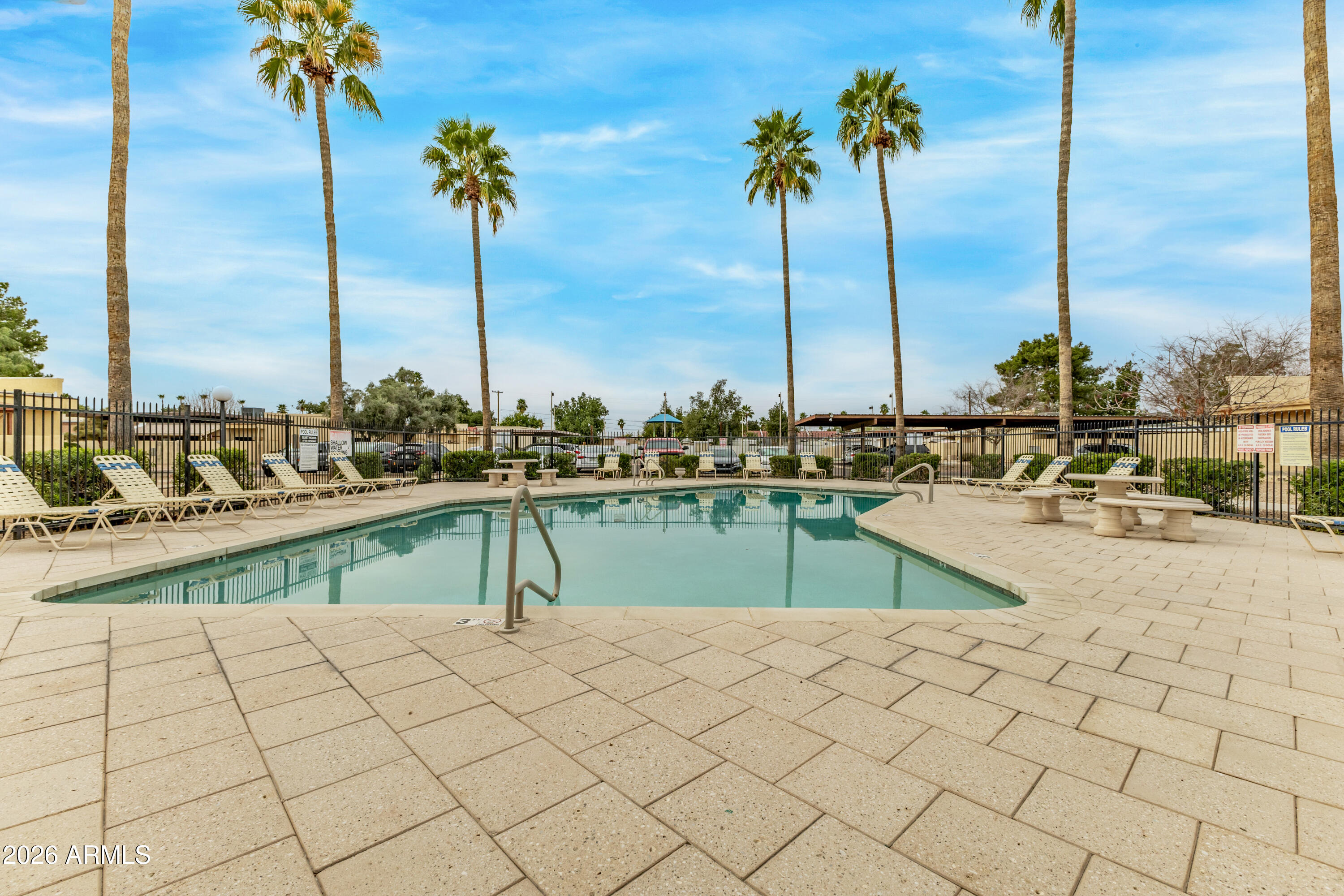 PERSIAN GARDENS AMD - Residential