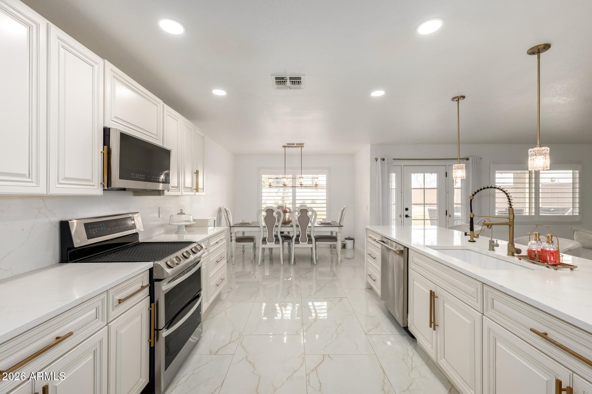 MISSION GROVES 4 & 5 - Residential