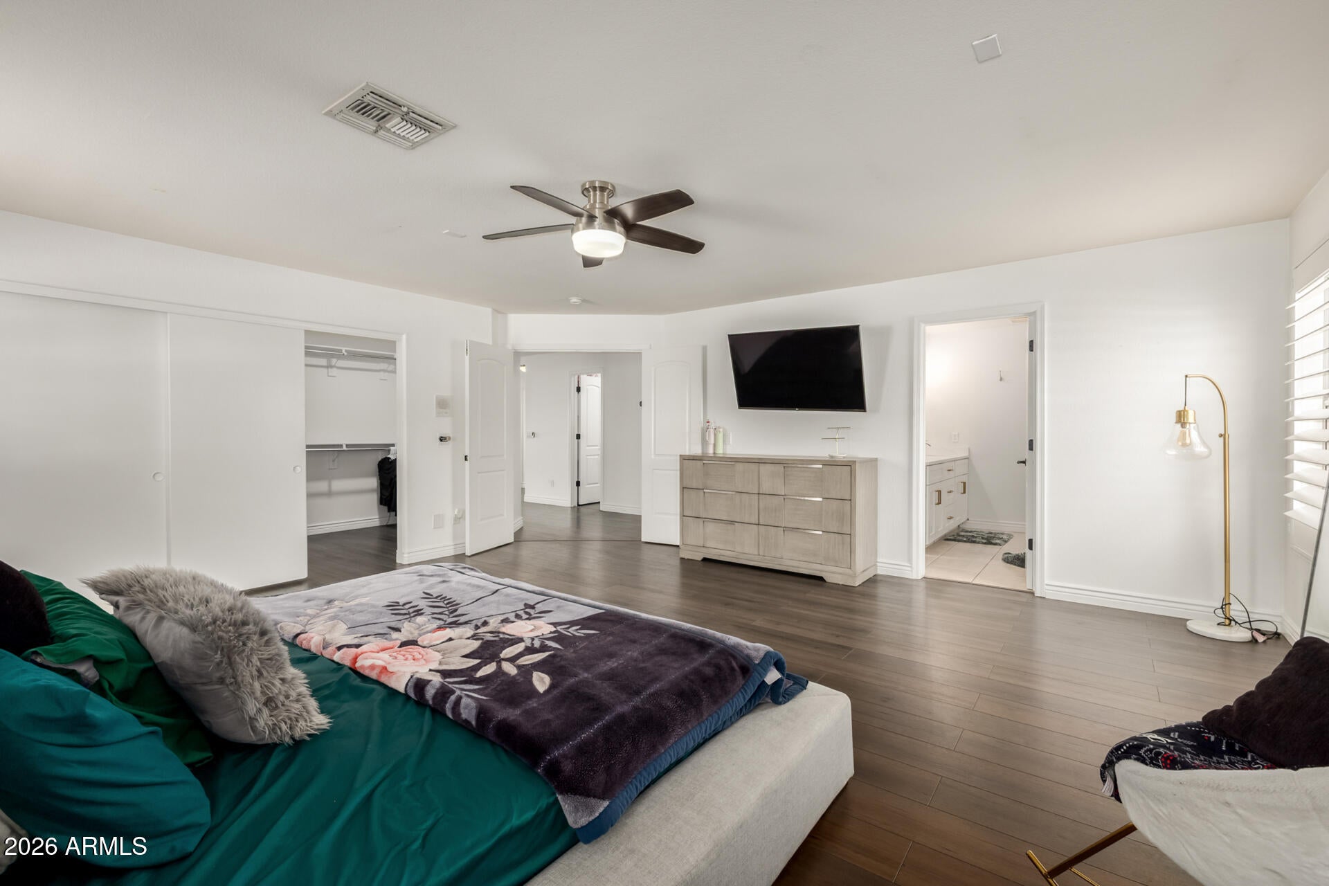 MISSION GROVES 4 & 5 - Residential