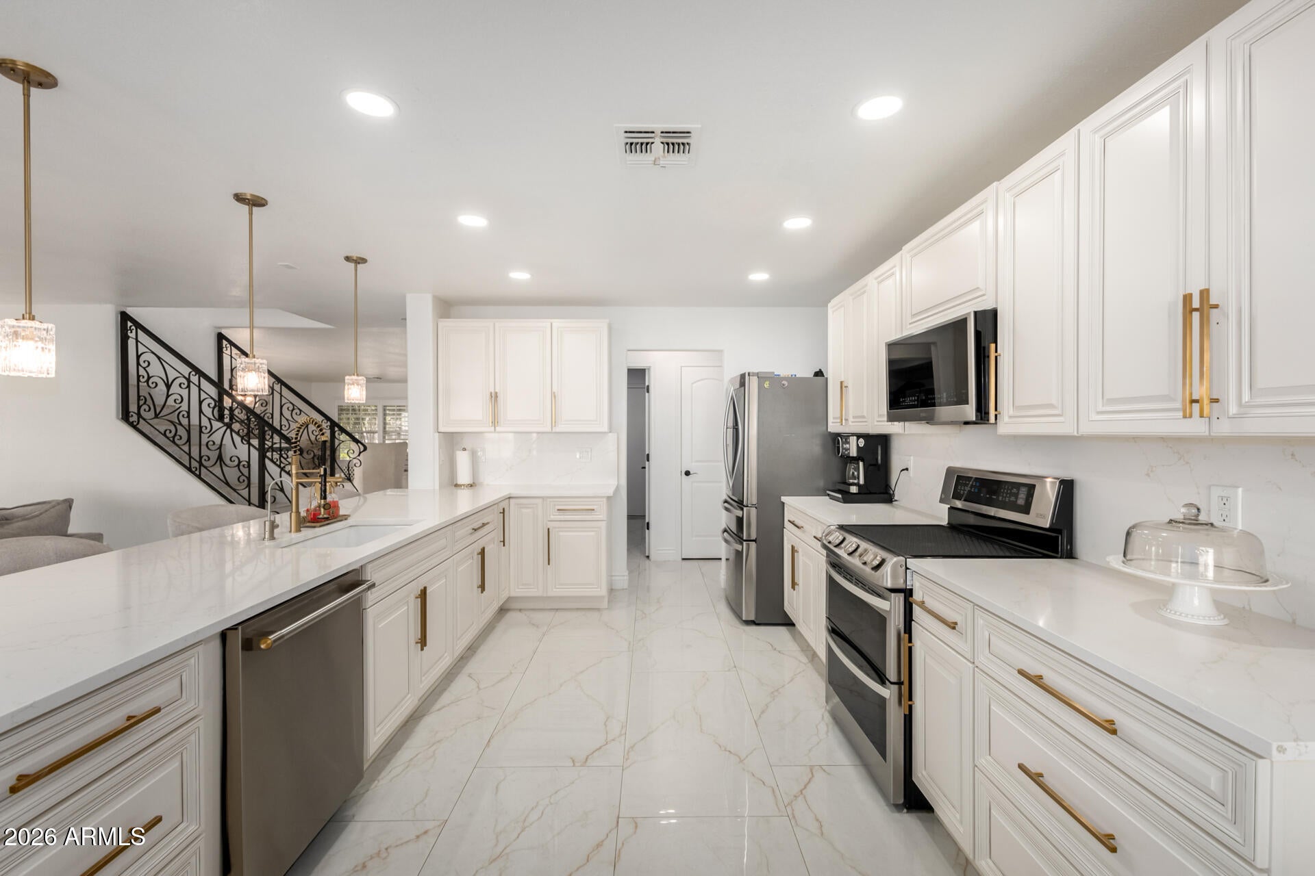 MISSION GROVES 4 & 5 - Residential