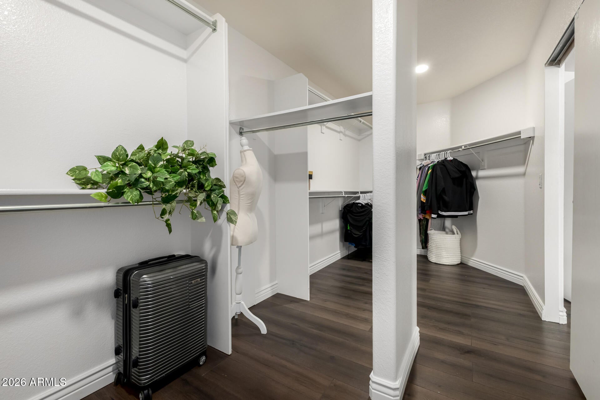 MISSION GROVES 4 & 5 - Residential