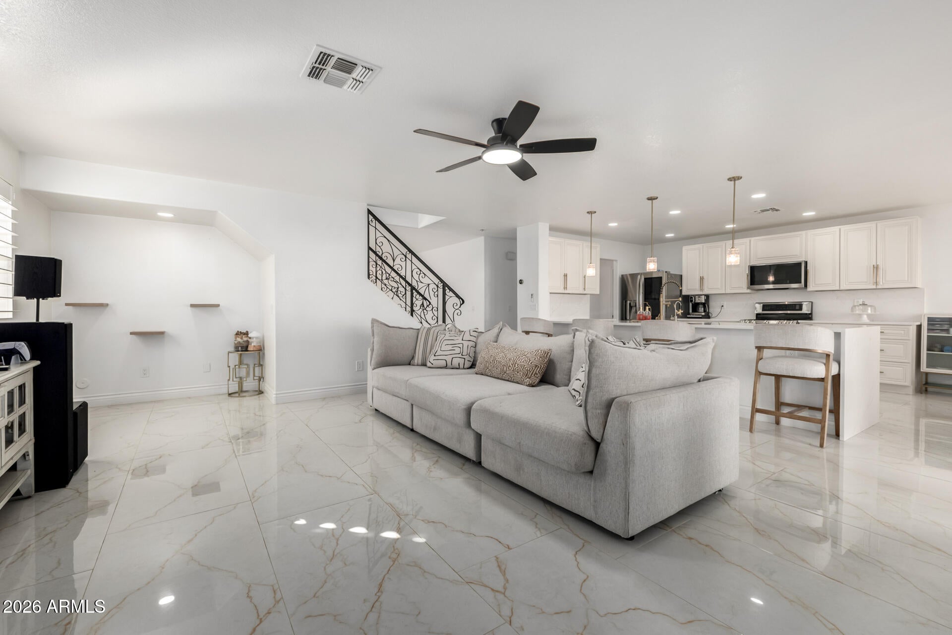 MISSION GROVES 4 & 5 - Residential