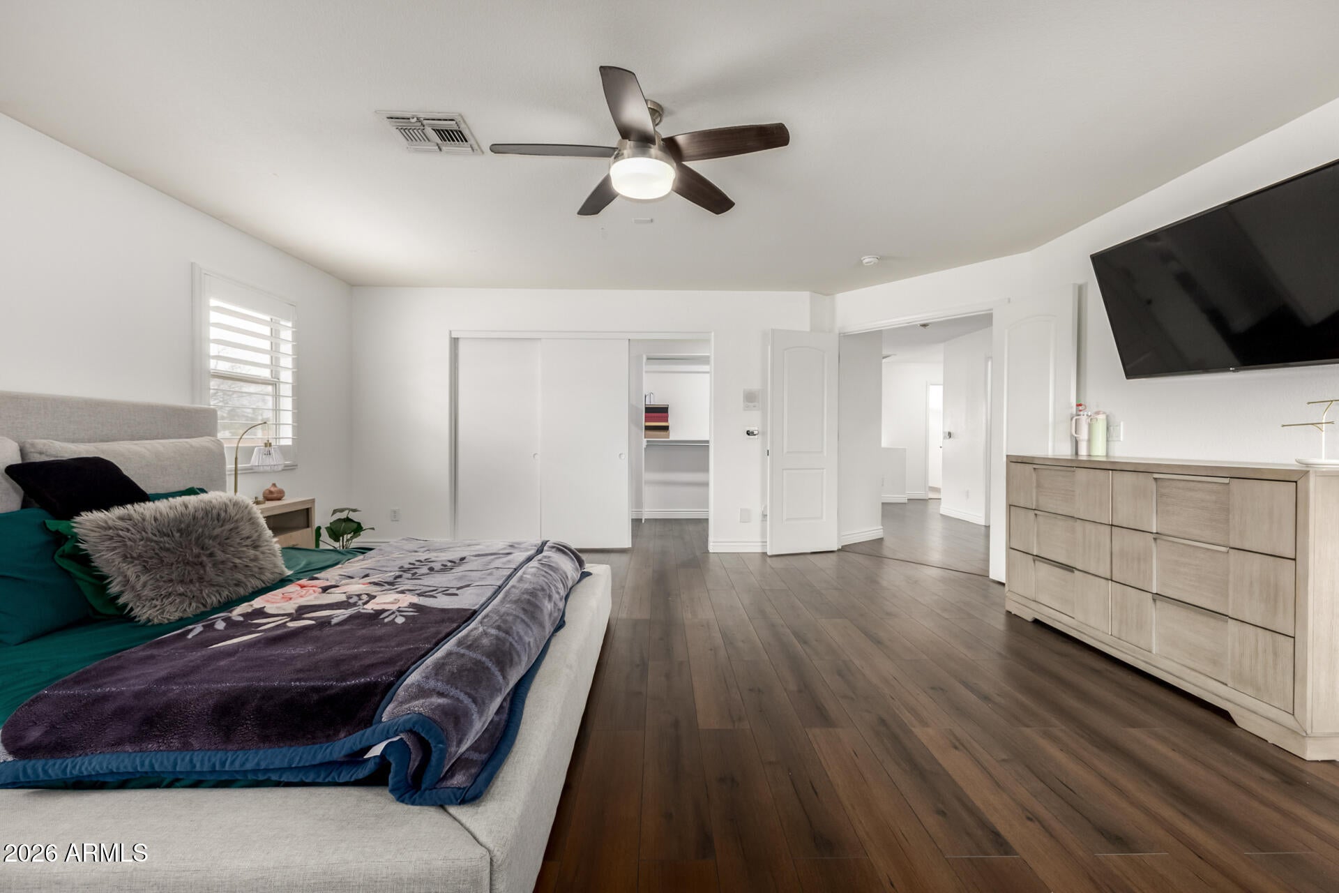 MISSION GROVES 4 & 5 - Residential
