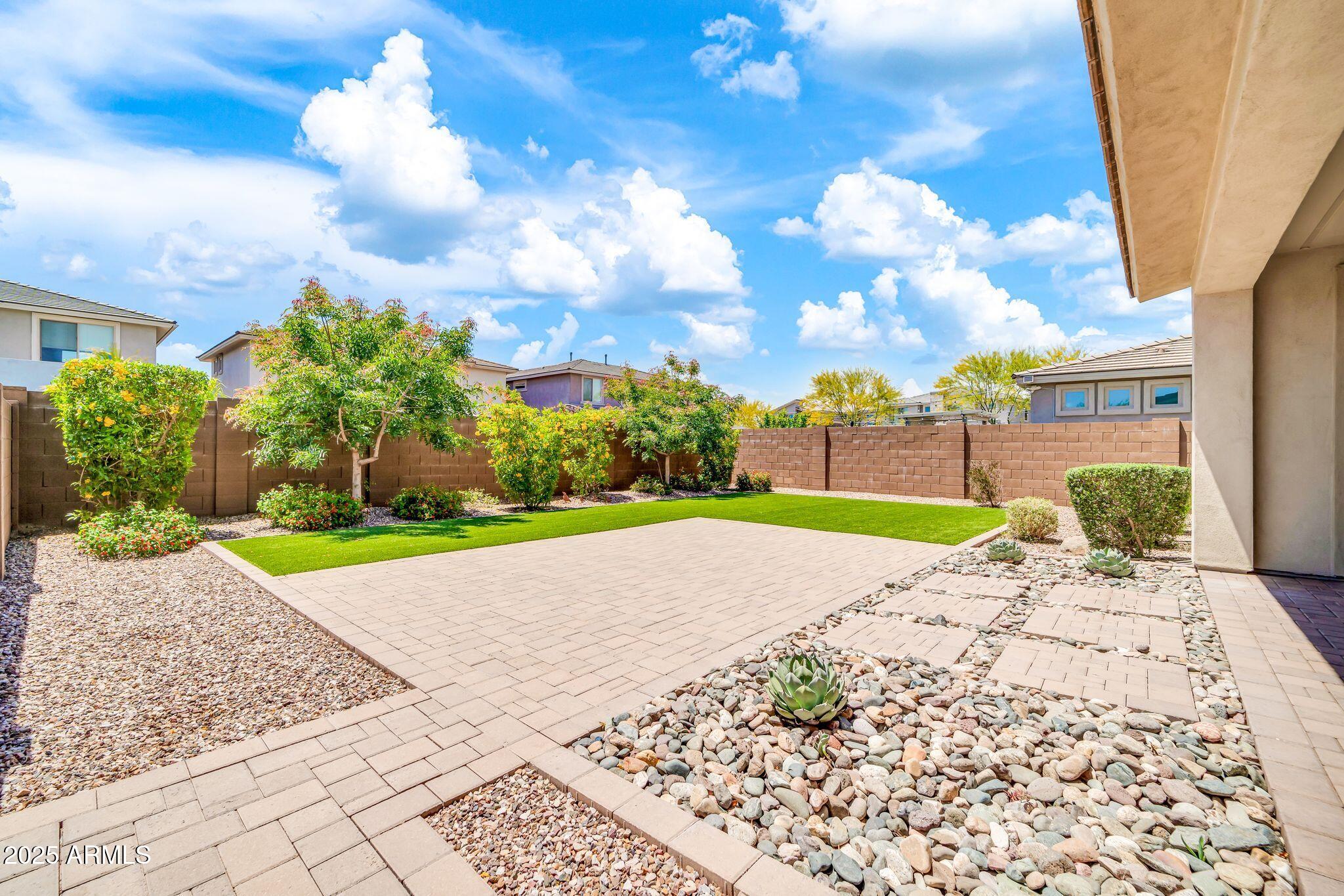 Sky Crossing Parcel 17 - Residential