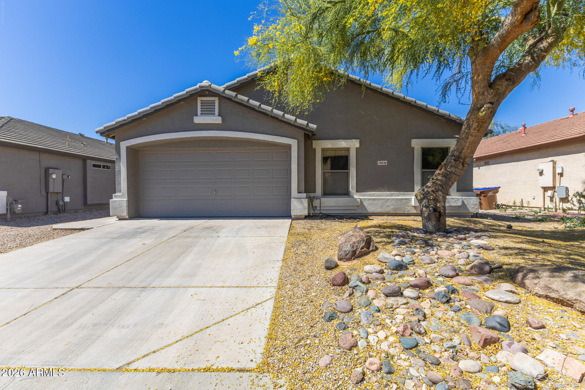 Well-maintained 4-bedroom home with open floorplan. The kitchen offers a breakfast bar, and a dining nook that opens to the main living space--creating a comfortable layout for everyday living.

The spacious primary bedroom includes a large walk-in closet with upgraded shelving for easy organization. The backyard is low maintenance with an opportunity to create your own dream yard.

A great opportunity for buyers looking for a practical, move-in ready home with space for family, guests, or a home office.