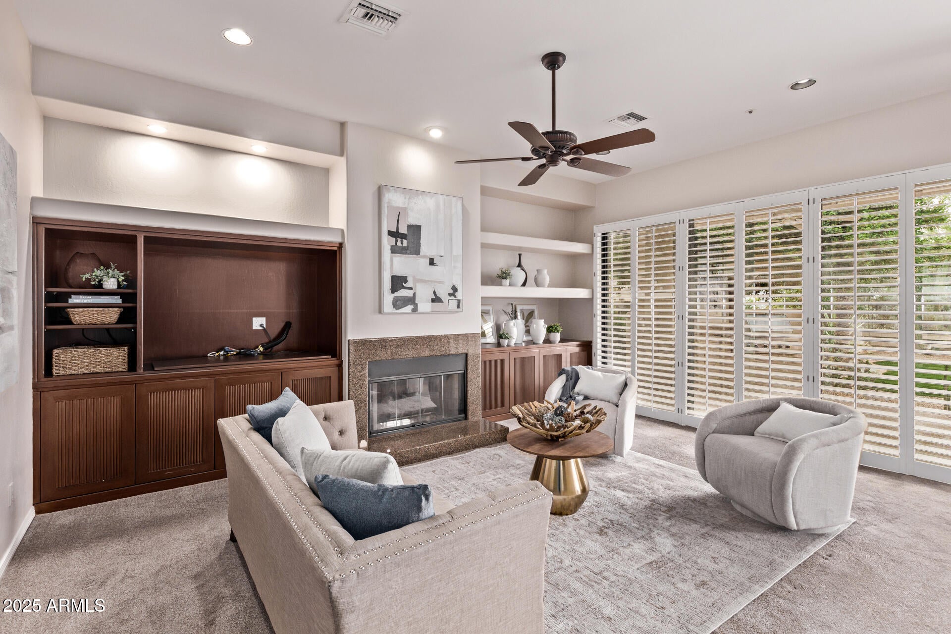 STONEGATE - Residential