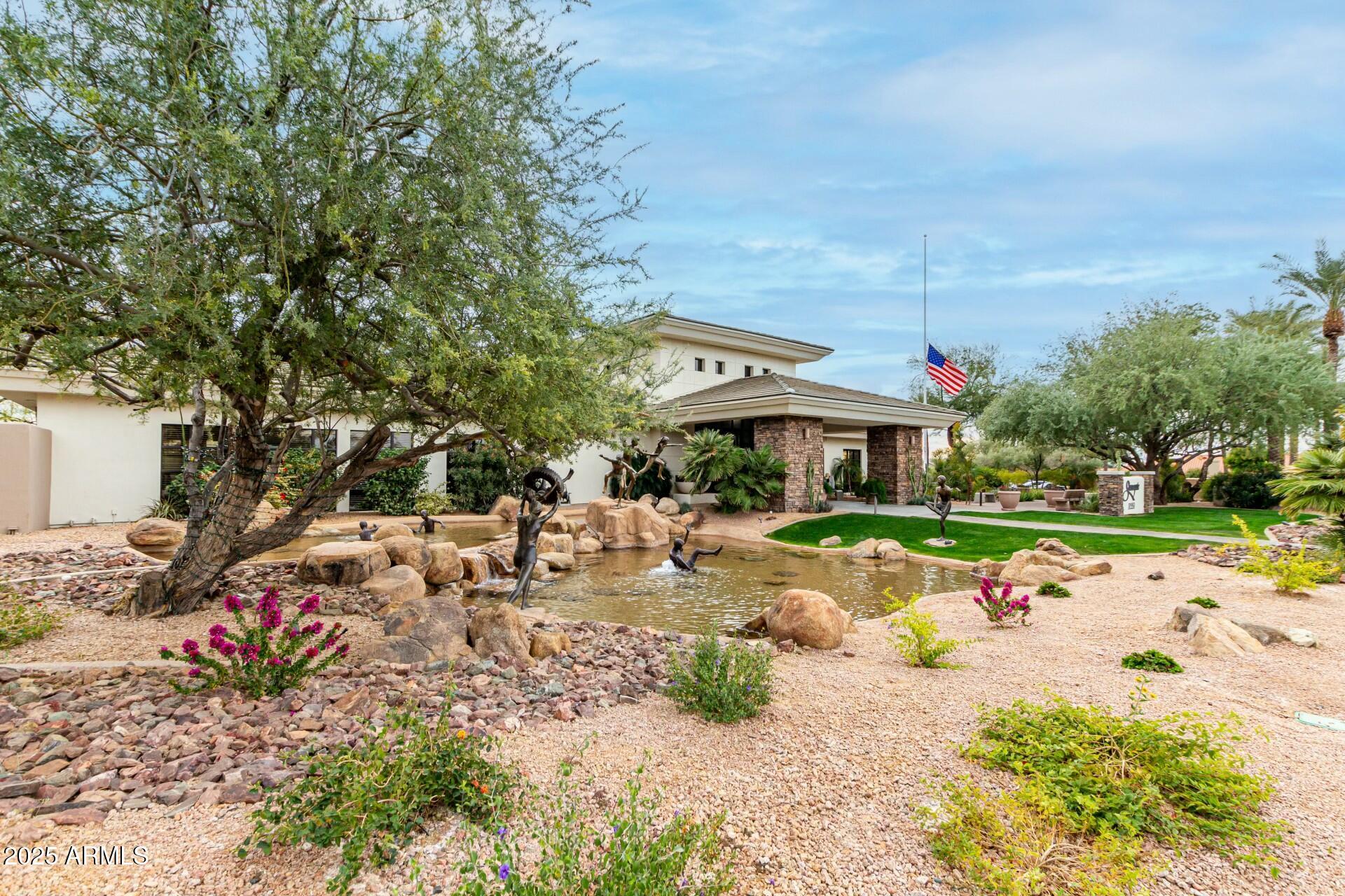 STONEGATE - Residential