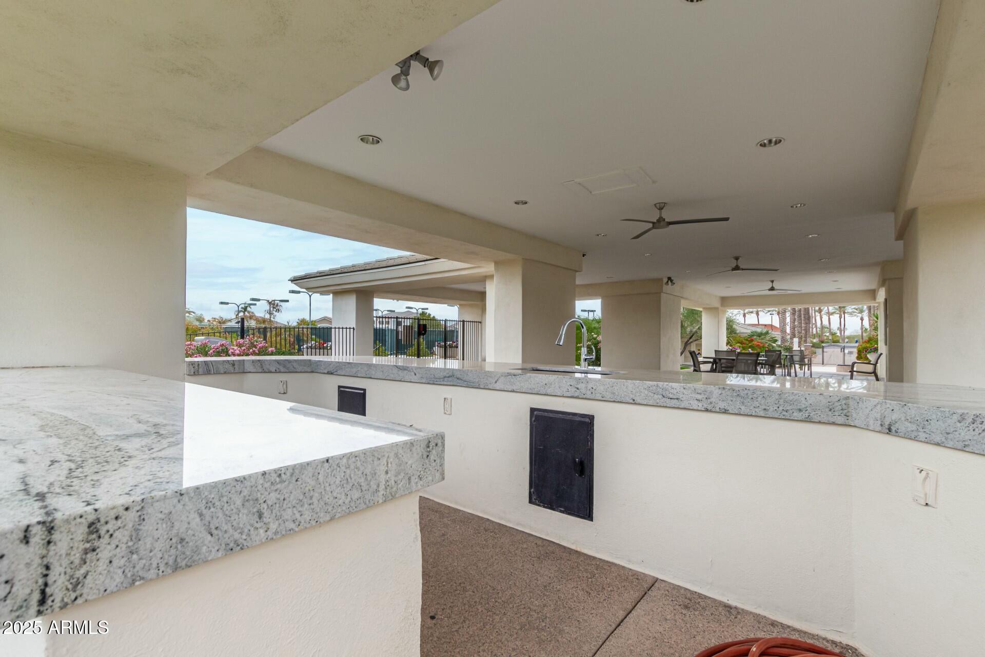 STONEGATE - Residential