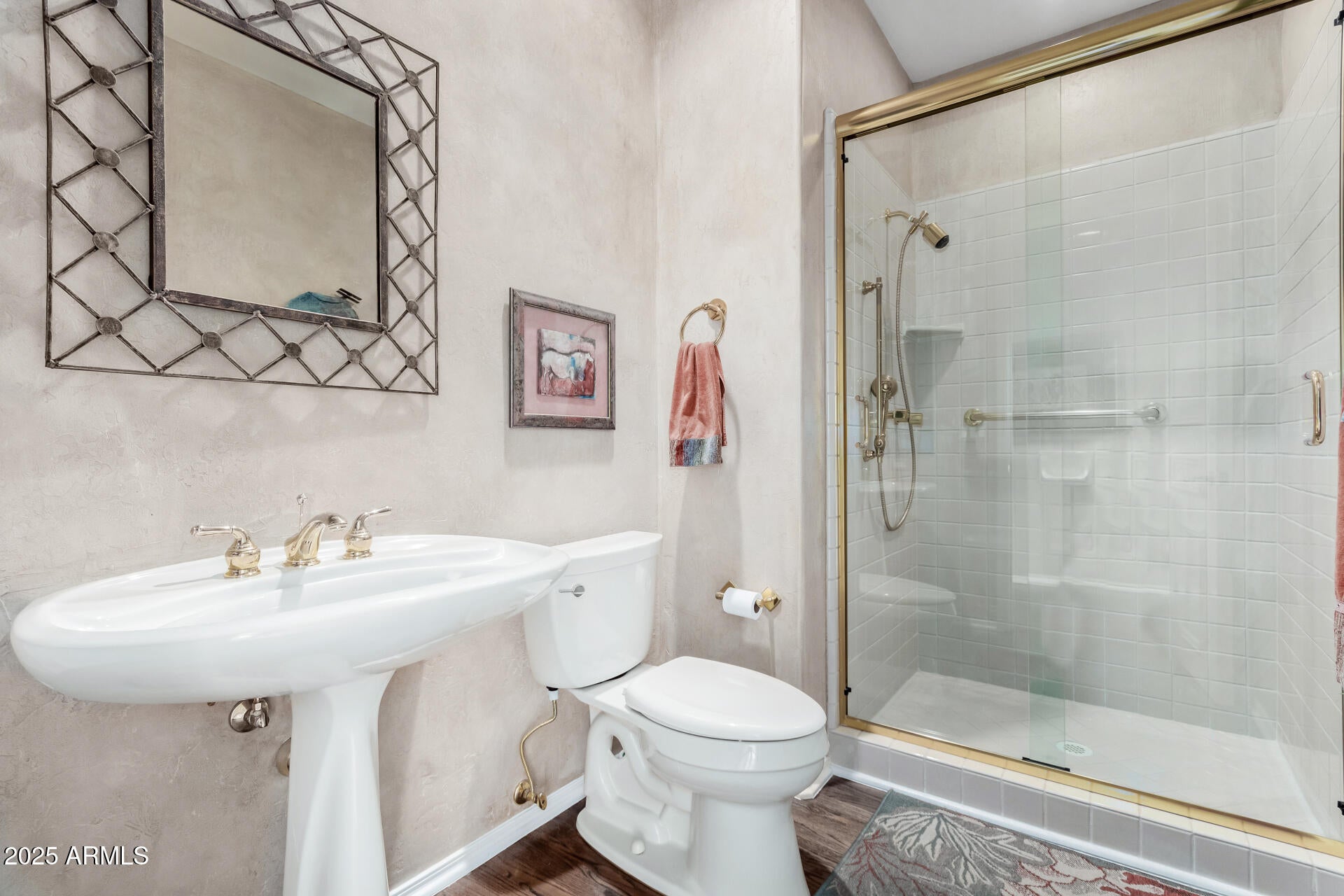 STONEGATE - Residential