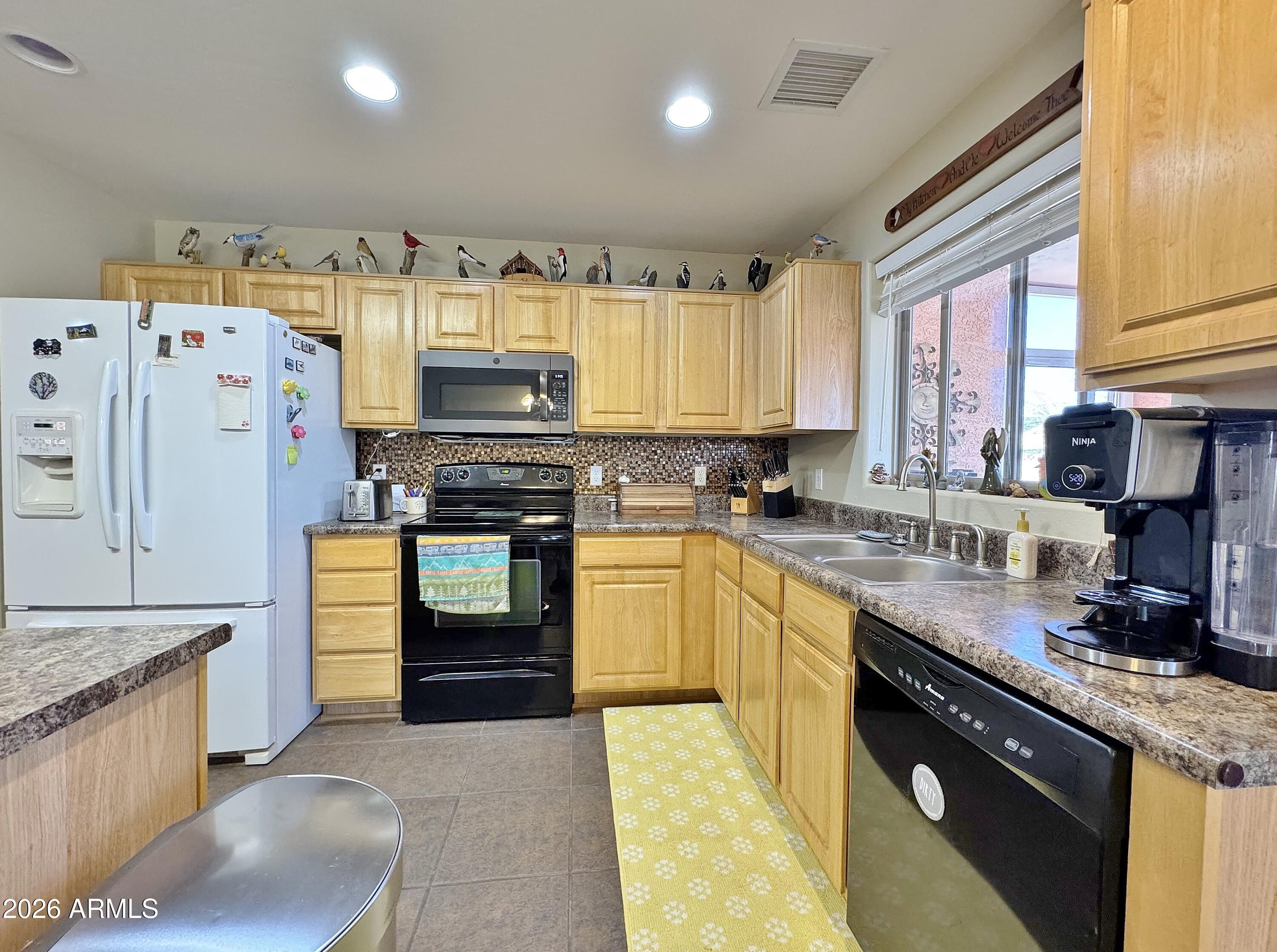 ARIZONA CITY UNIT TEN - Residential