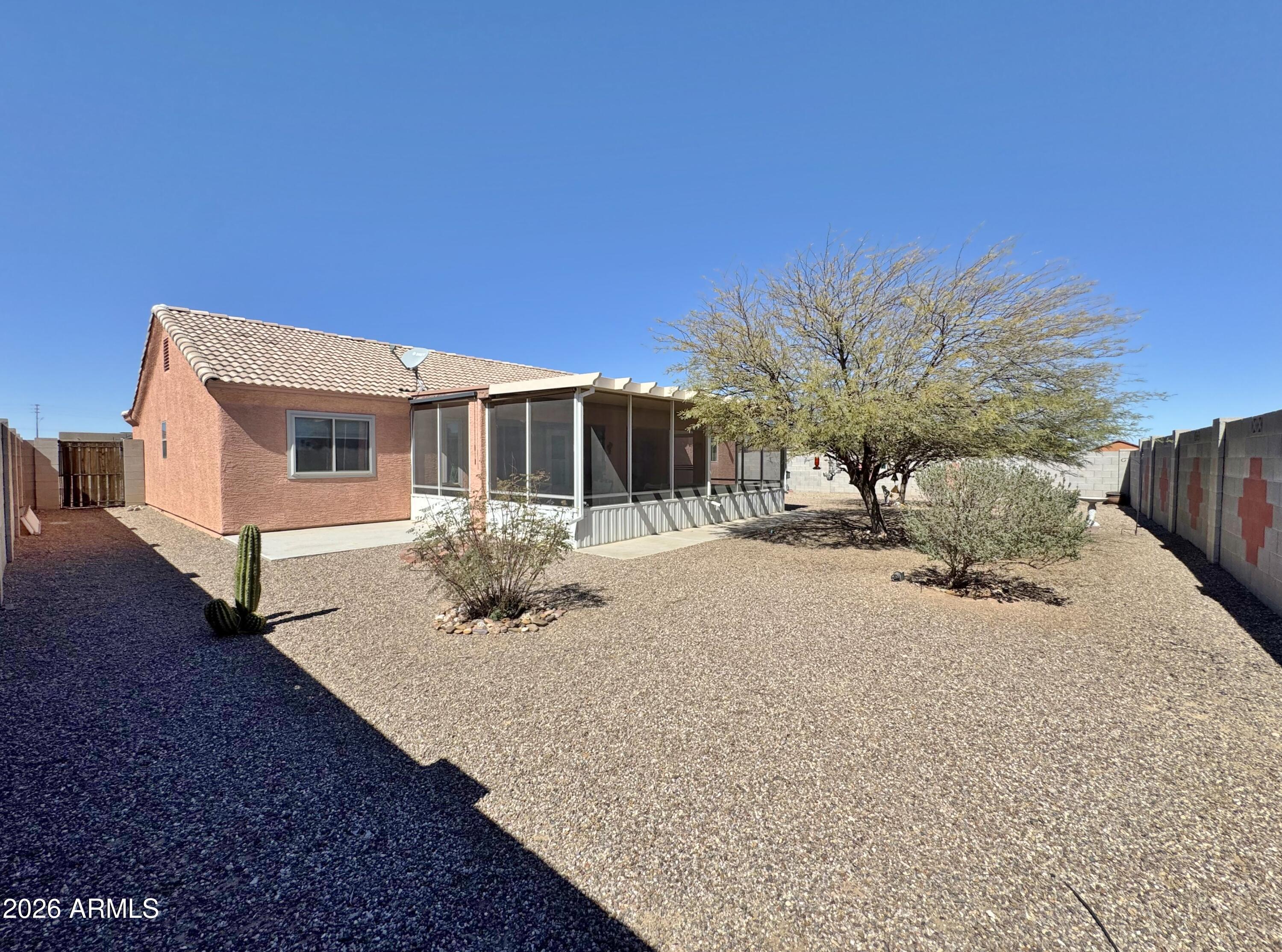 ARIZONA CITY UNIT TEN - Residential
