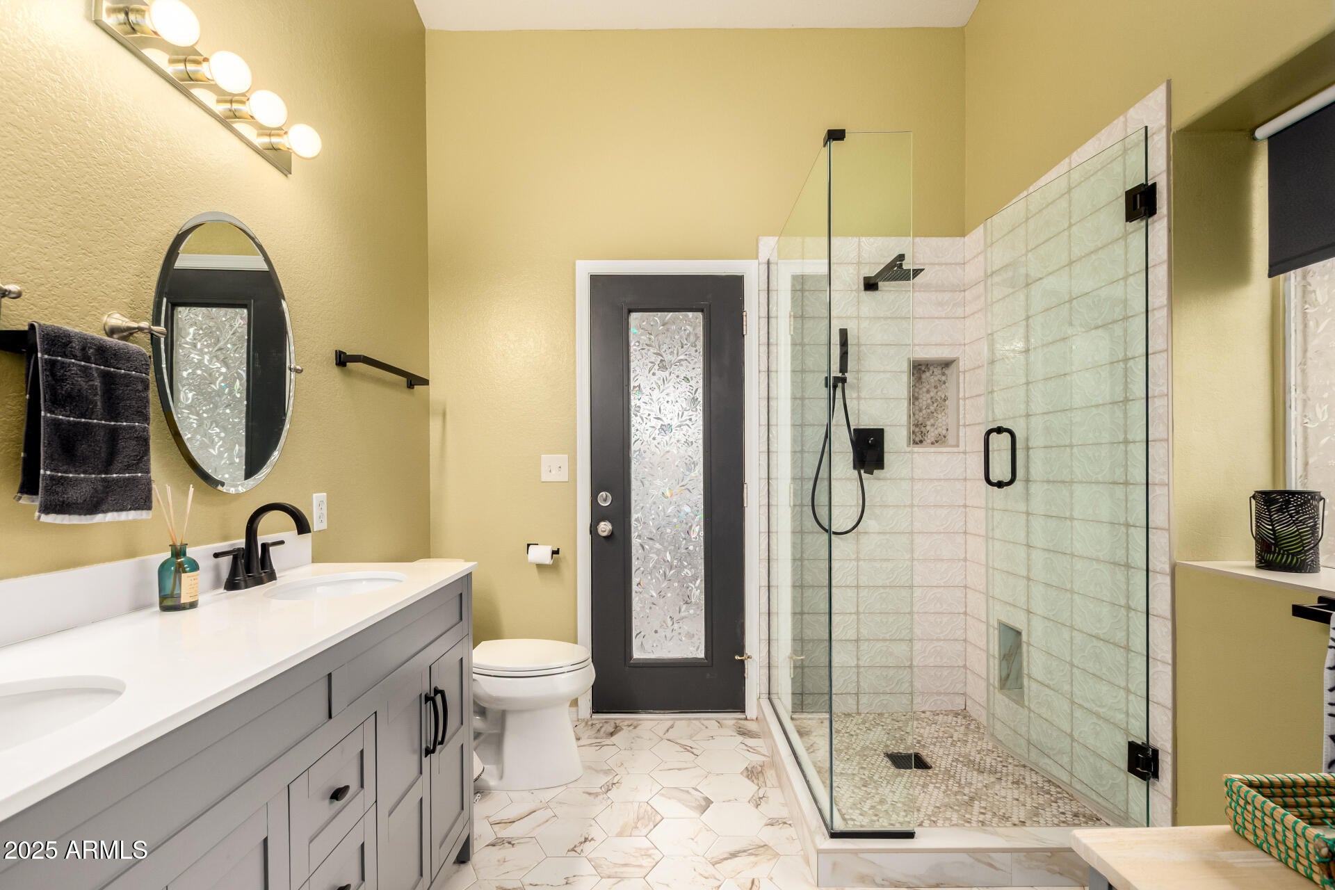 LAKESIDE AT ARROWHEAD - Residential