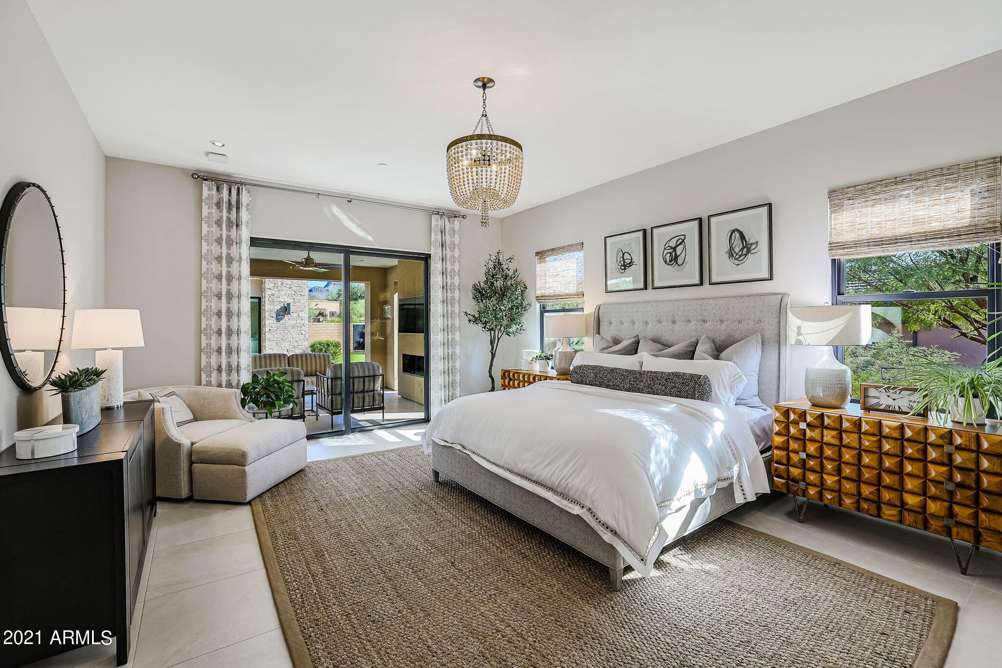 WHITE HORSE - Residential