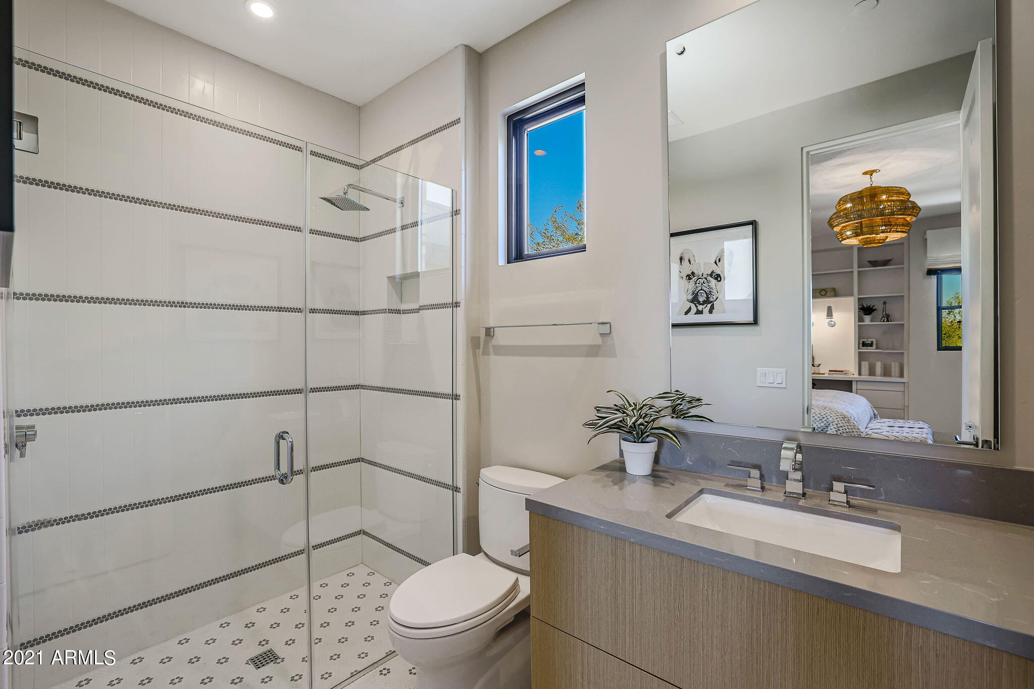 WHITE HORSE - Residential