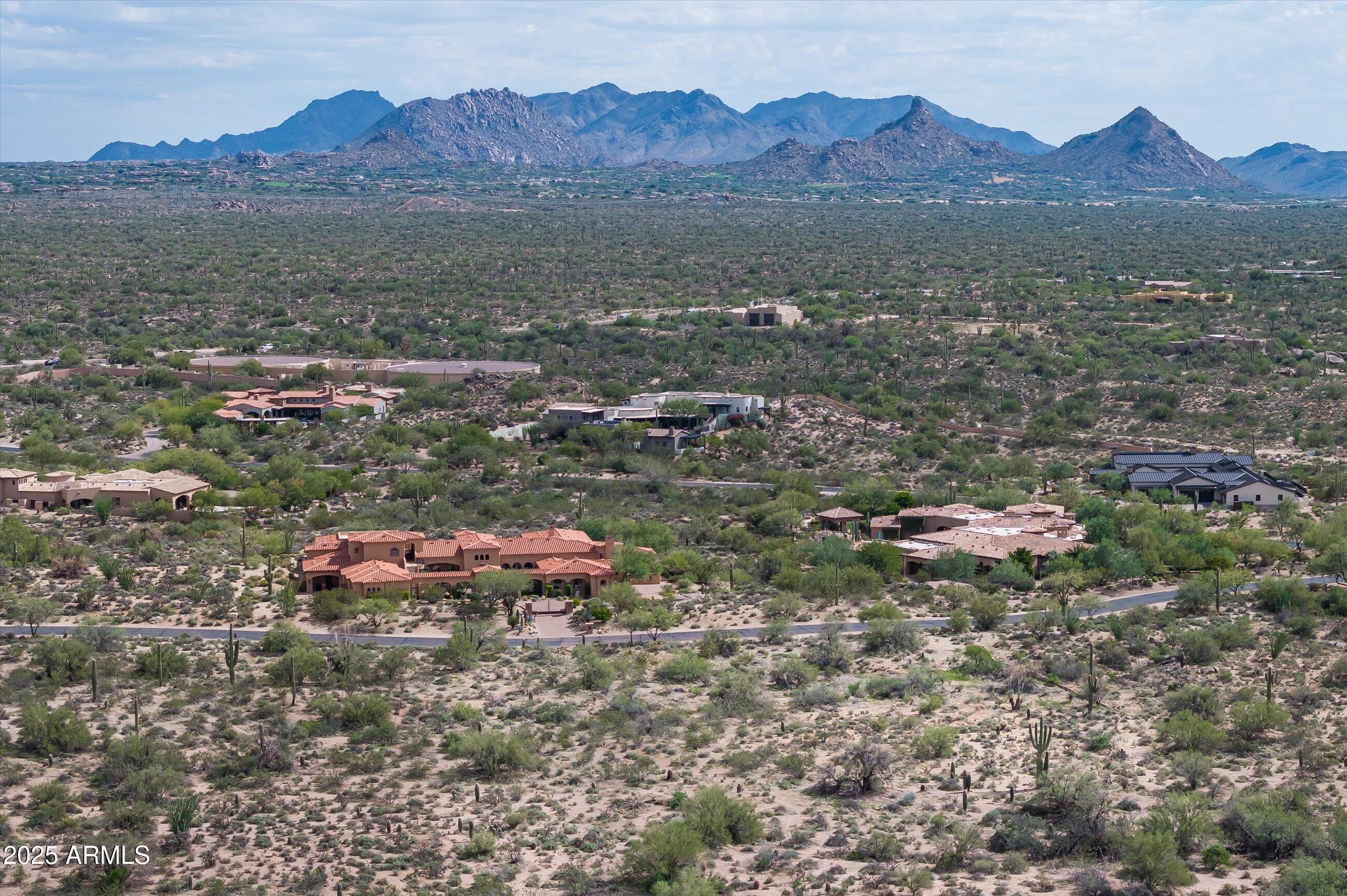 WHISPER ROCK - Land