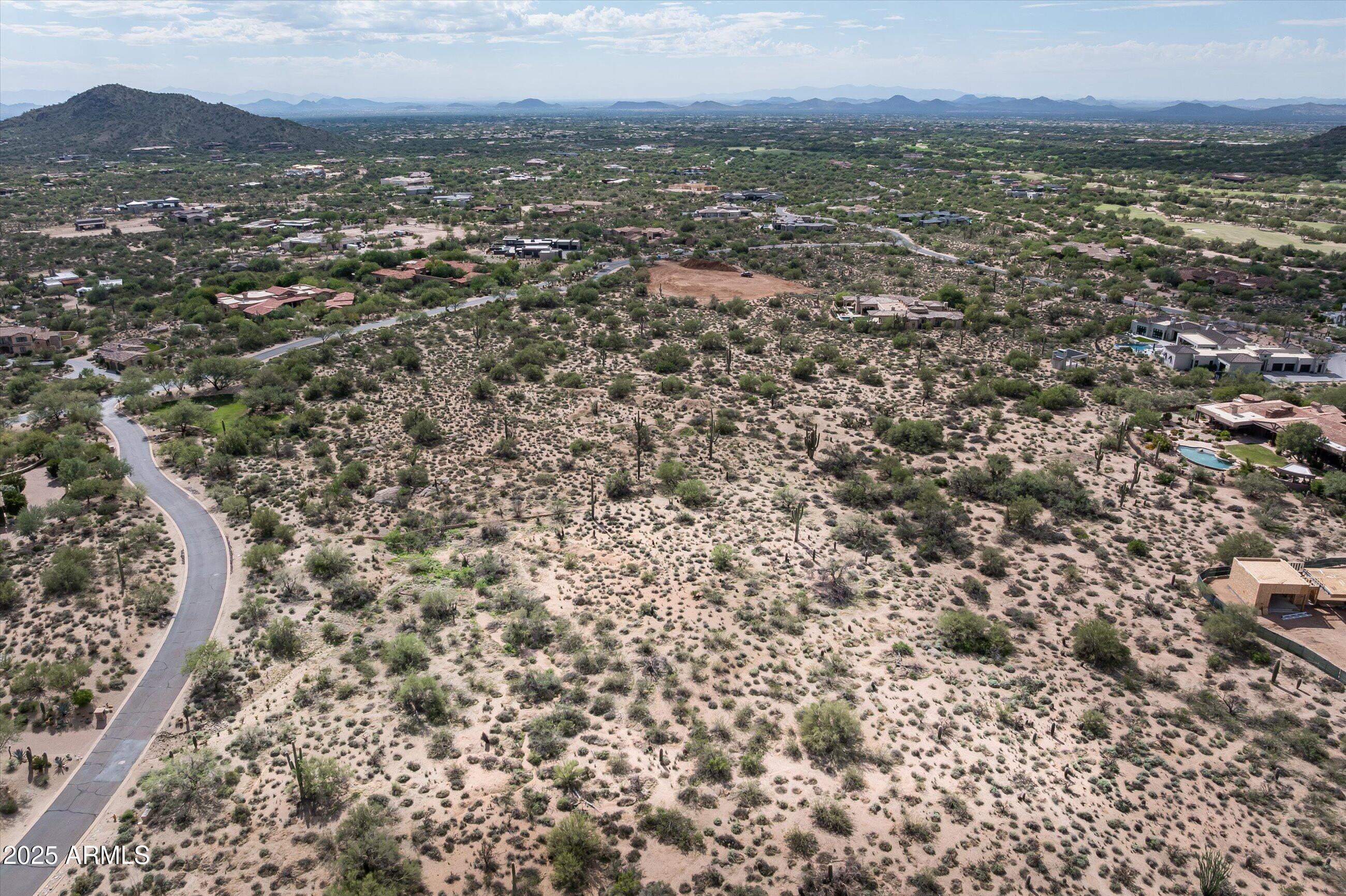 WHISPER ROCK - Land