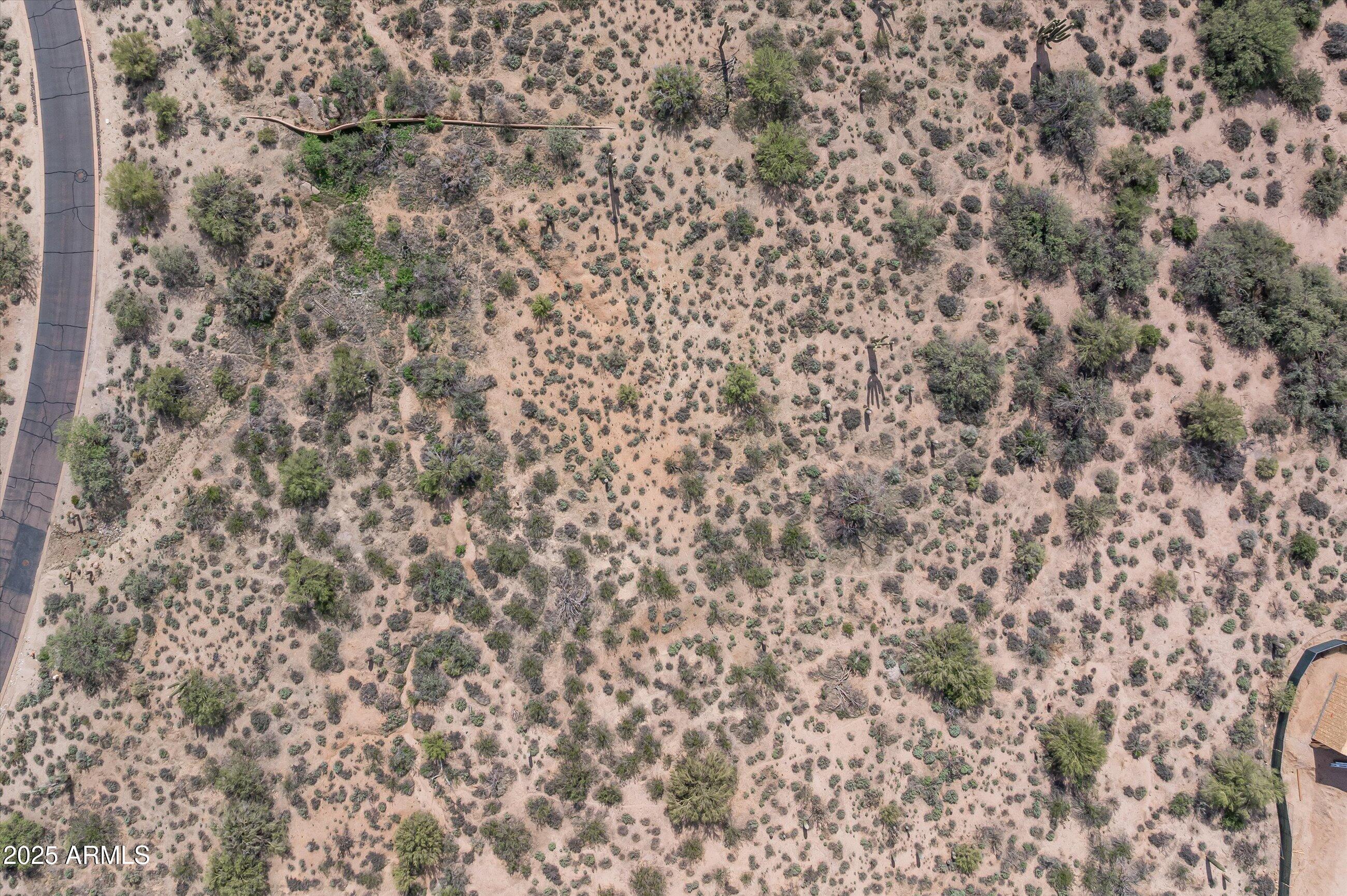 WHISPER ROCK - Land