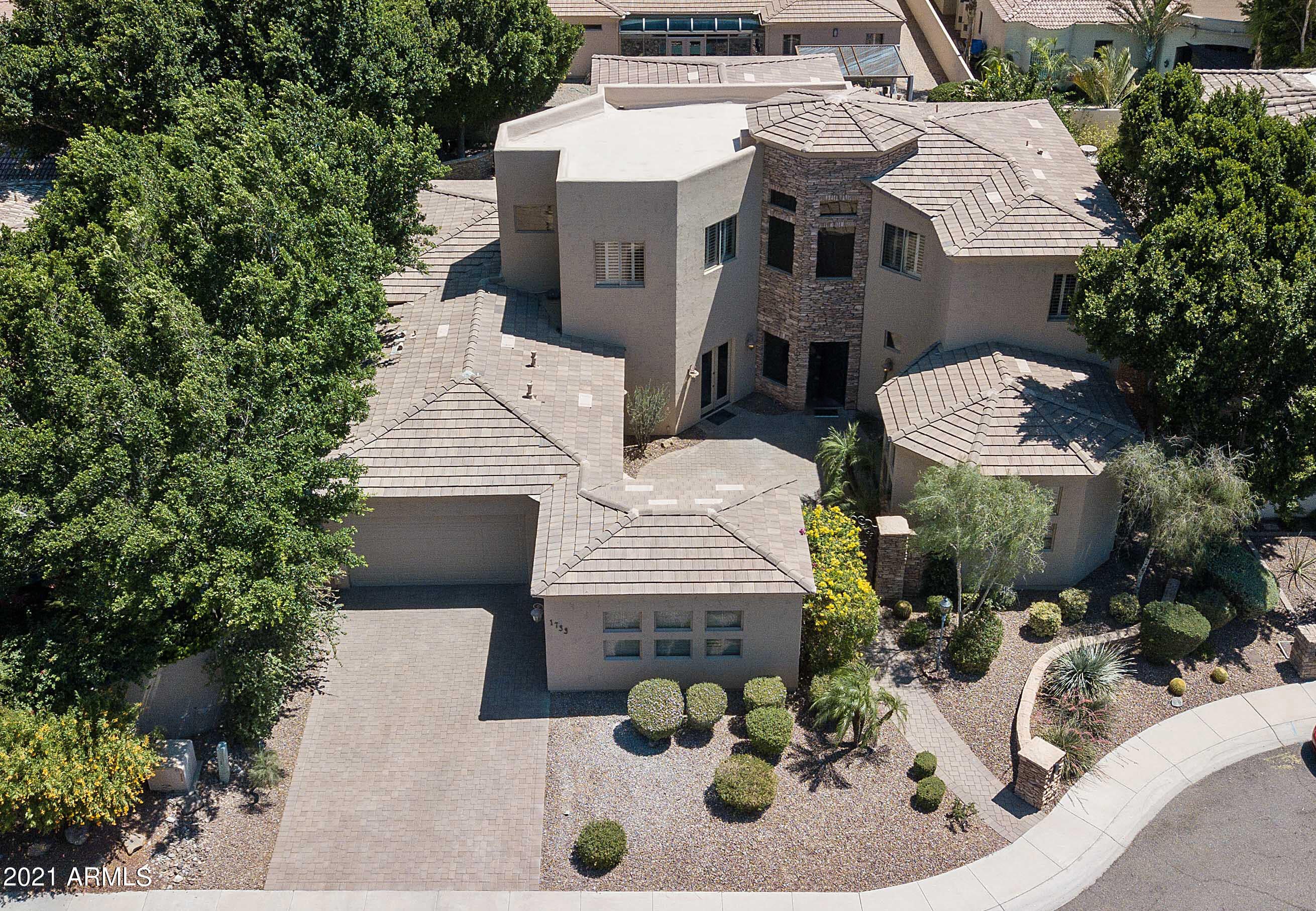 SQUAW PEAK ENCLAVE - Residential