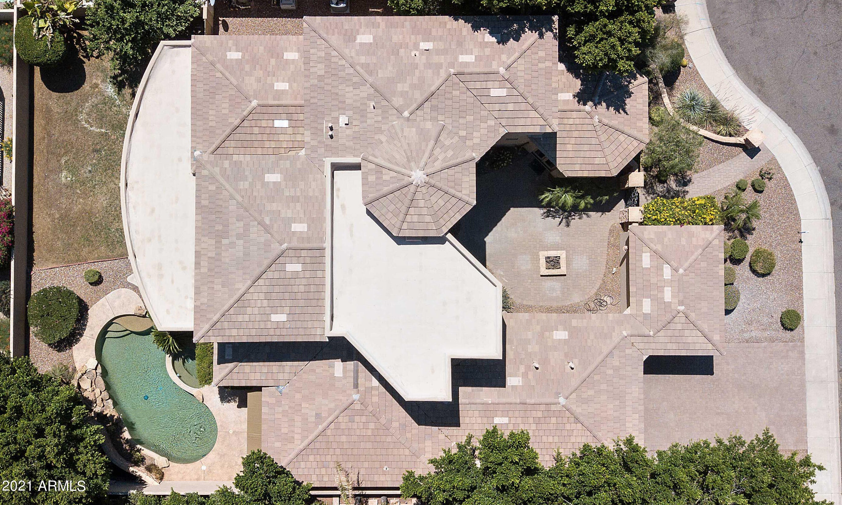SQUAW PEAK ENCLAVE - Residential