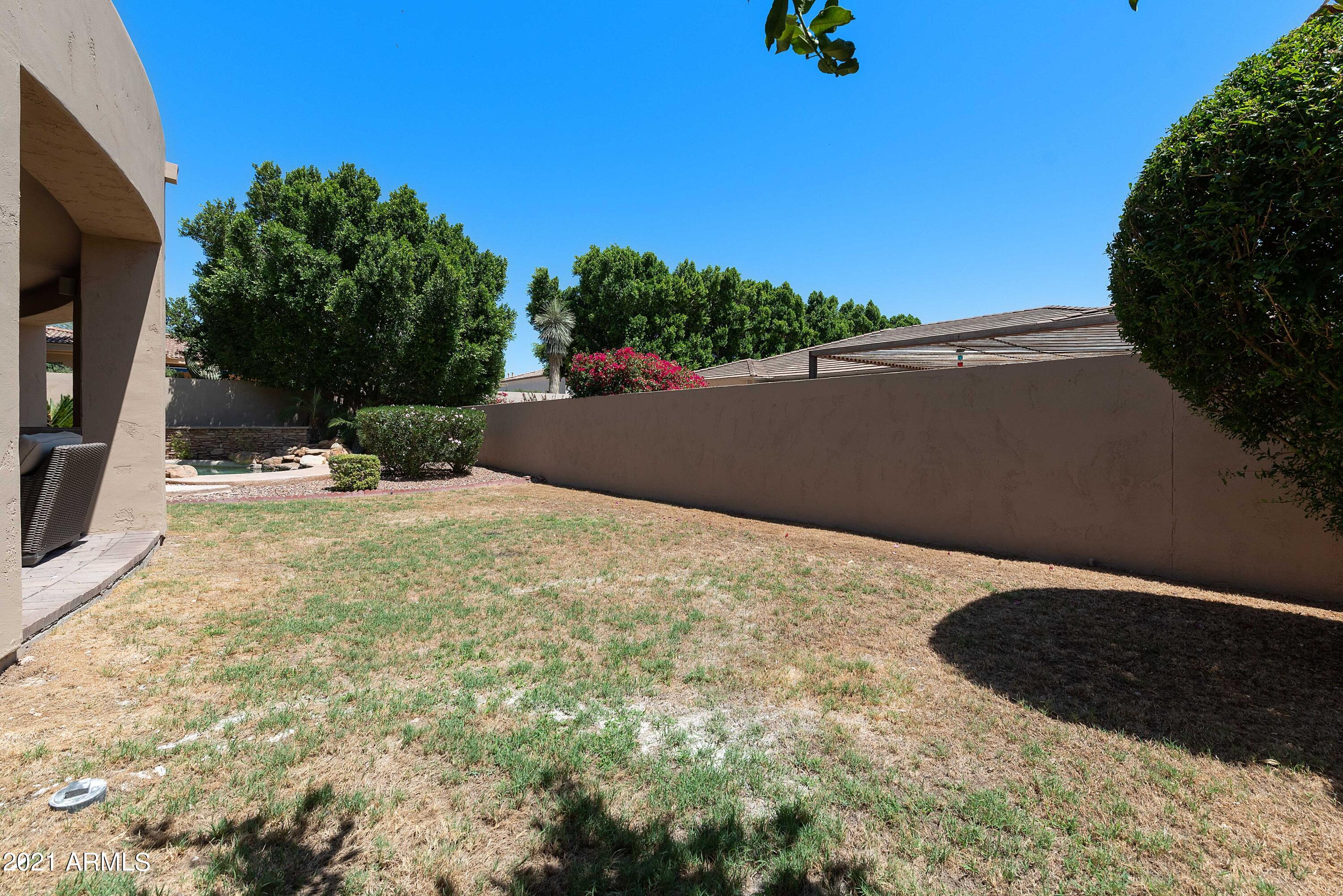 SQUAW PEAK ENCLAVE - Residential