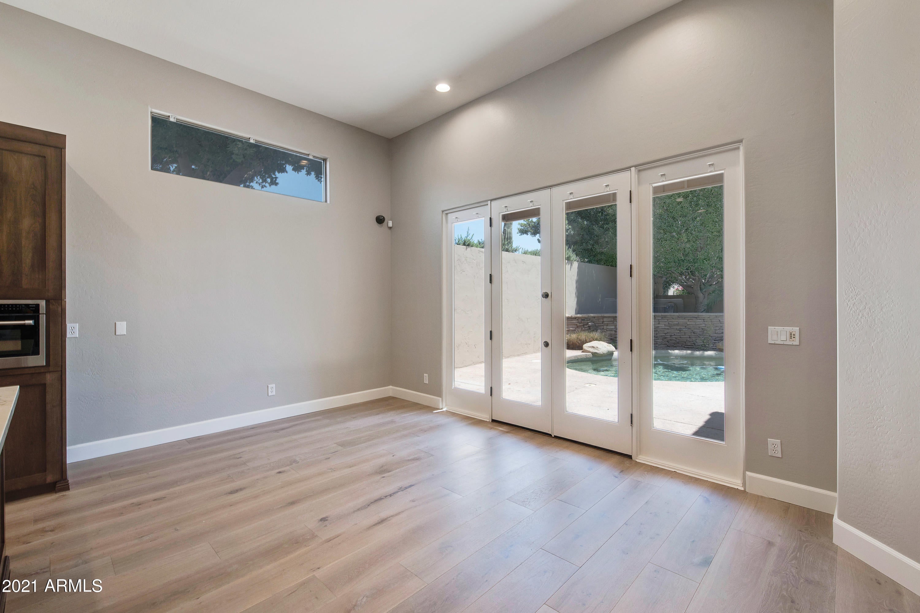 SQUAW PEAK ENCLAVE - Residential