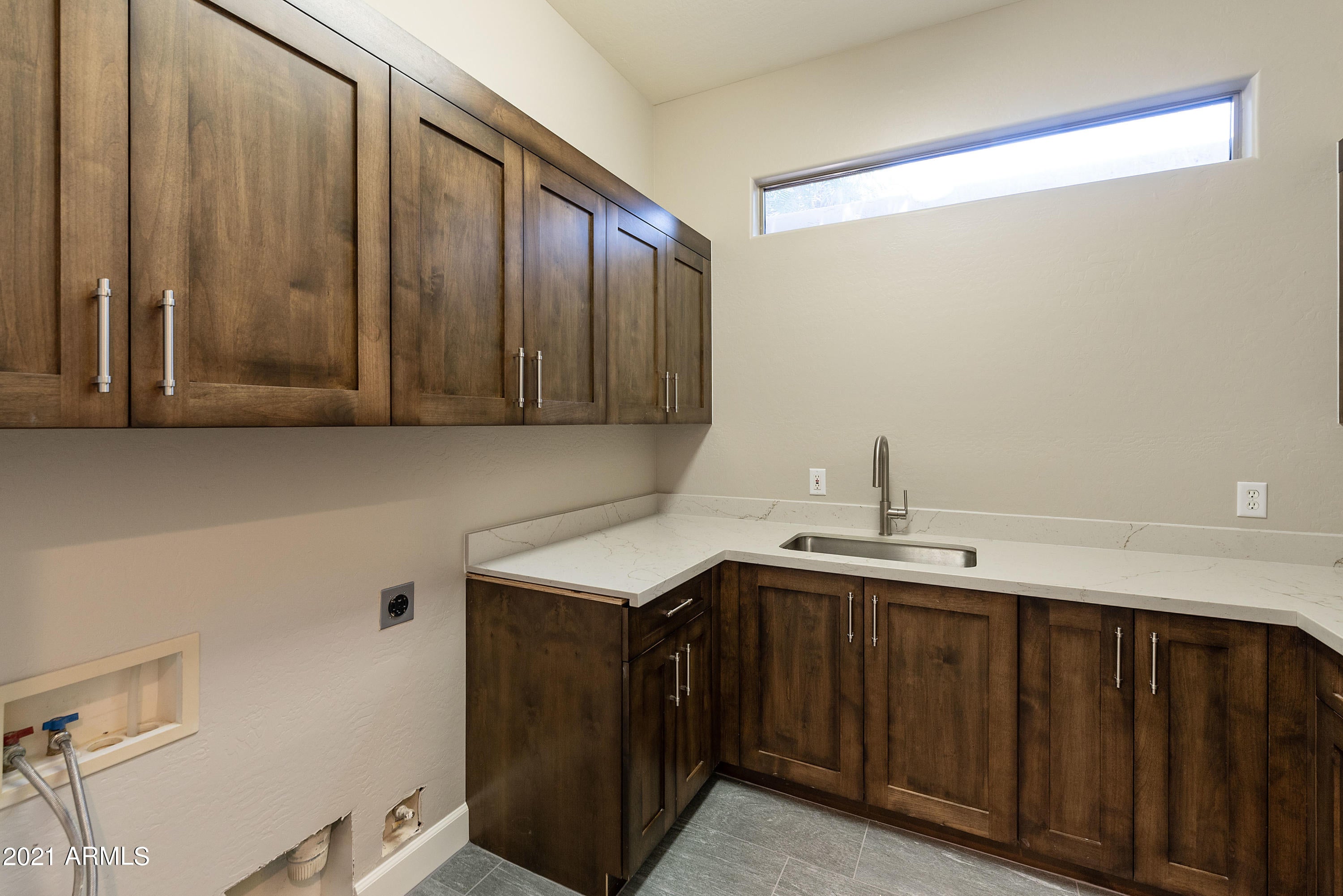 SQUAW PEAK ENCLAVE - Residential