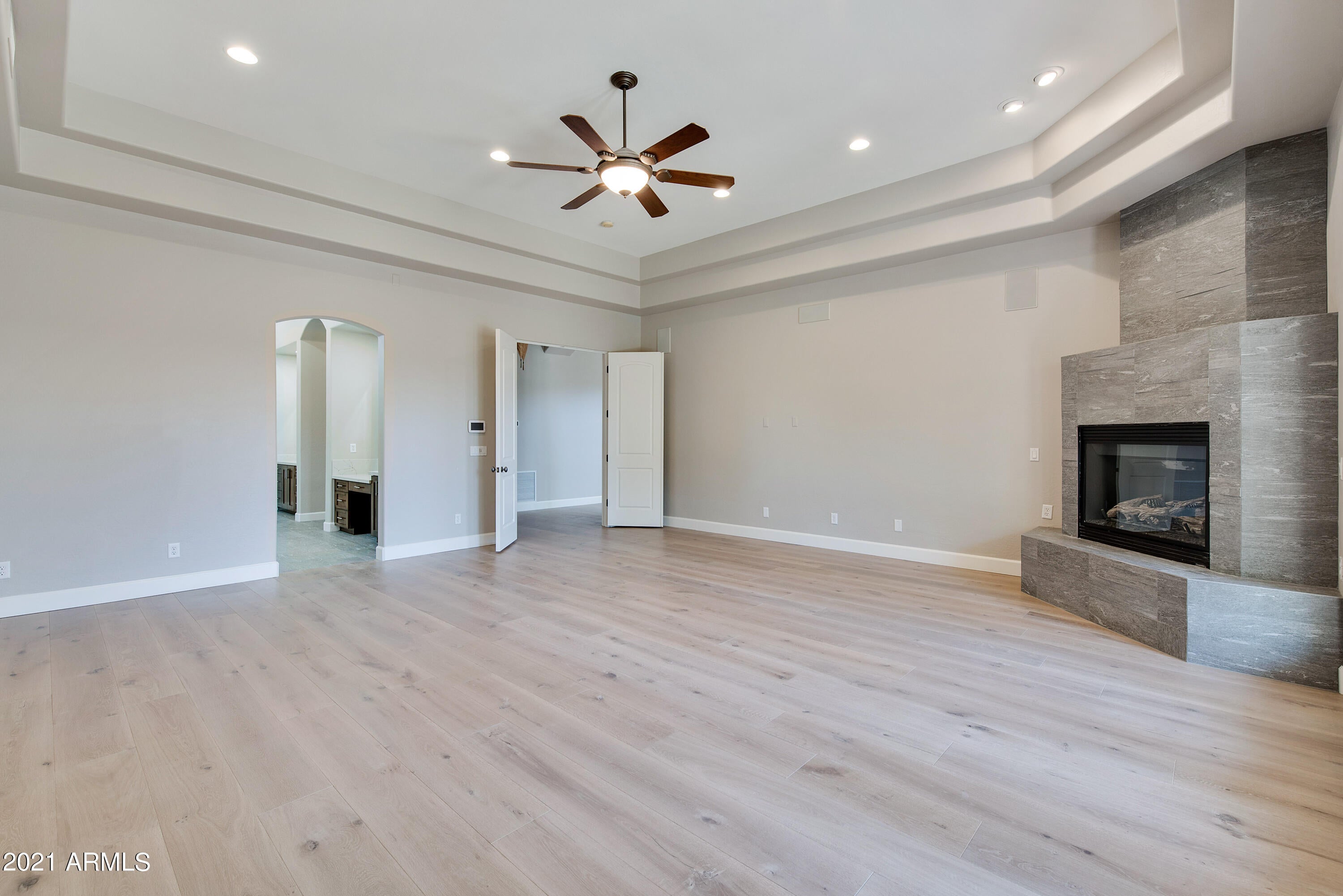 SQUAW PEAK ENCLAVE - Residential