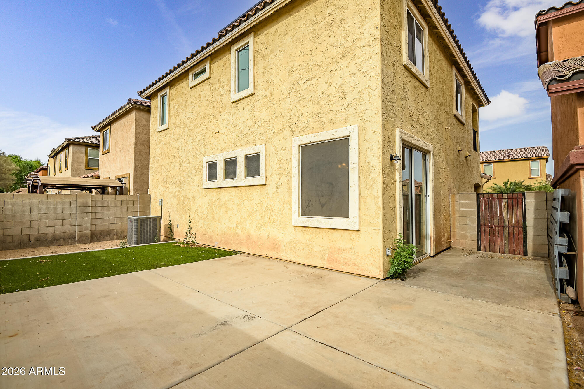 VINSANTO - Residential