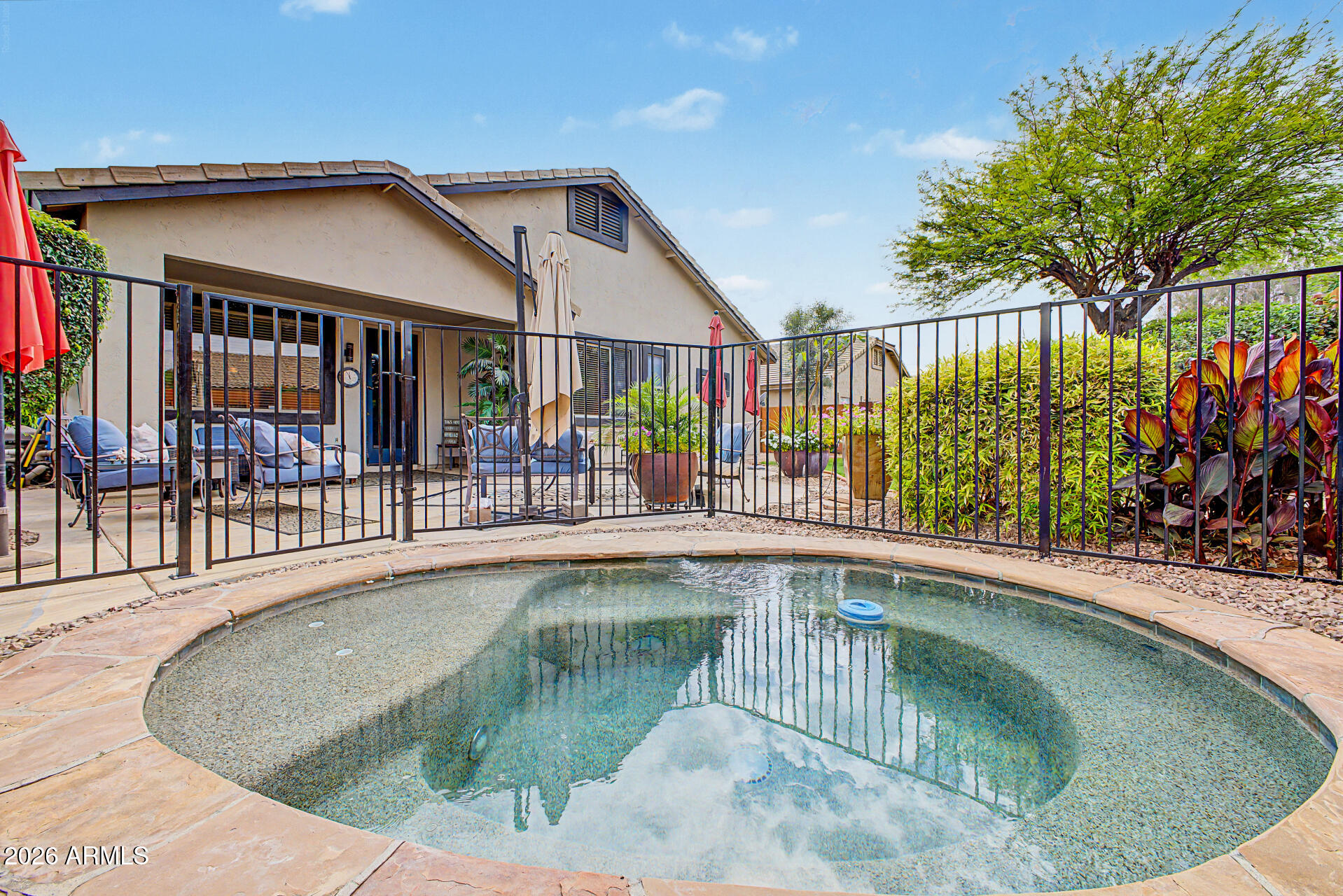 GRAYFOX AT LAS SENDAS - Residential