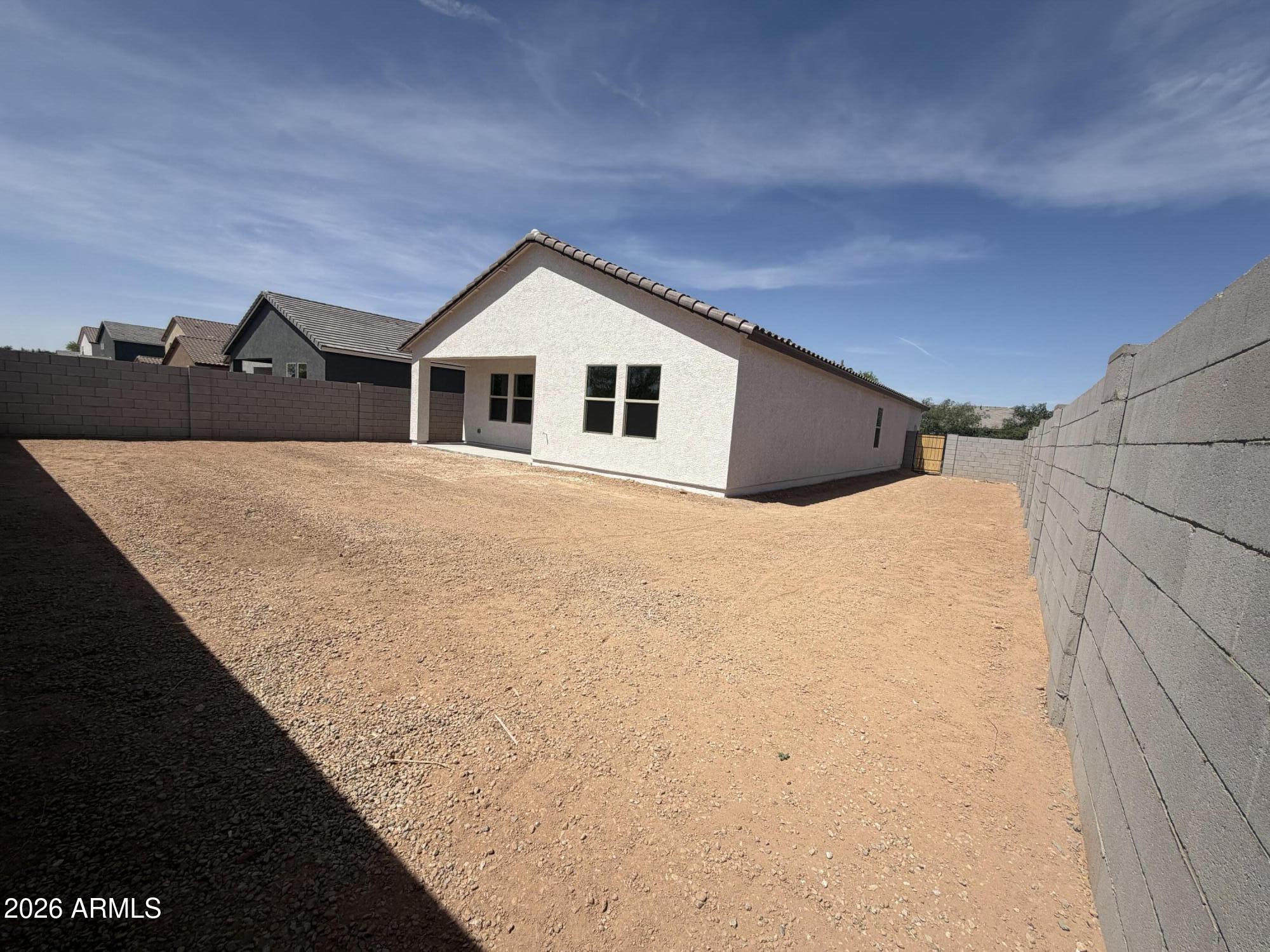 MAGIC RANCH - Residential