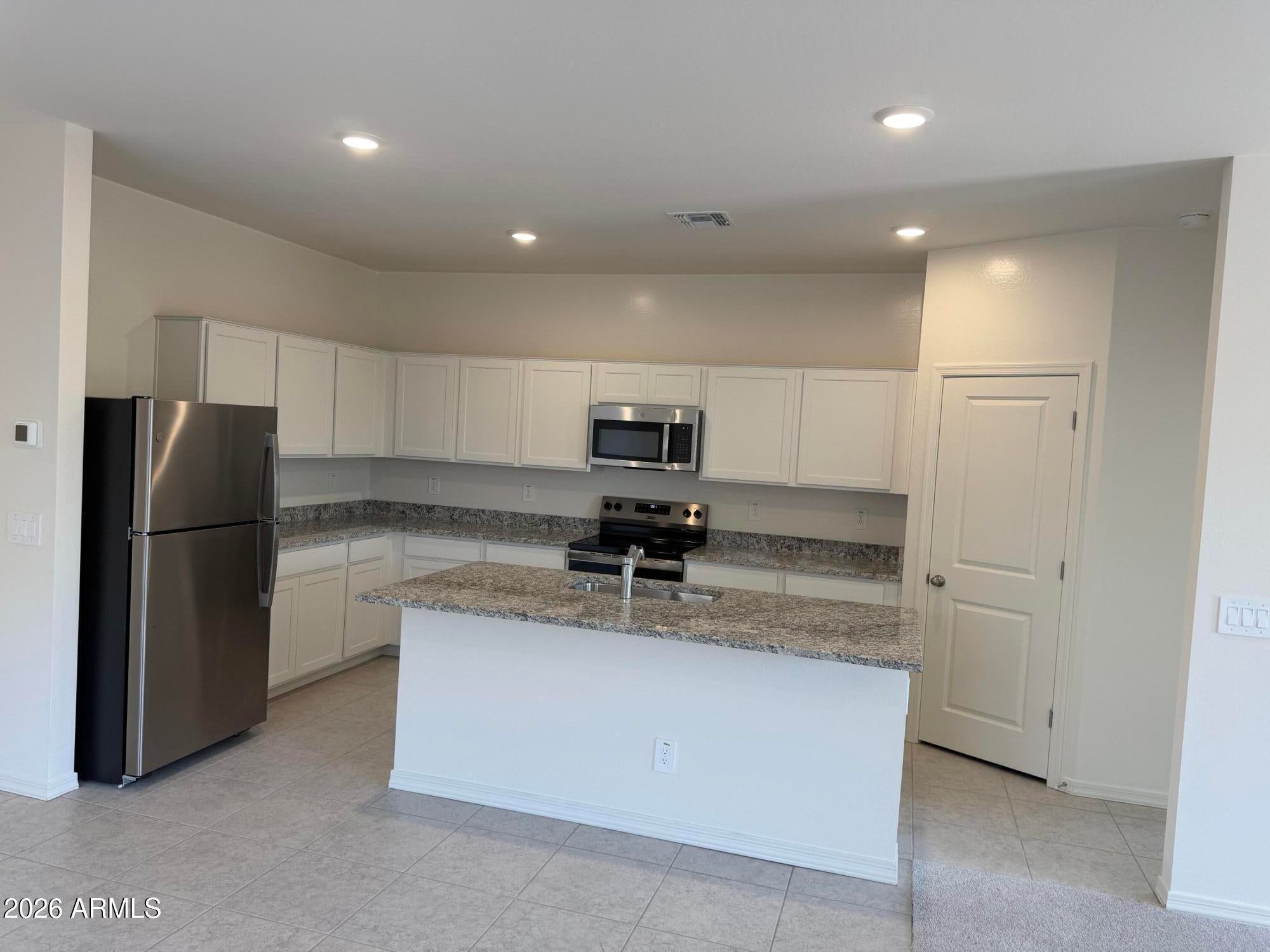 MAGIC RANCH - Residential