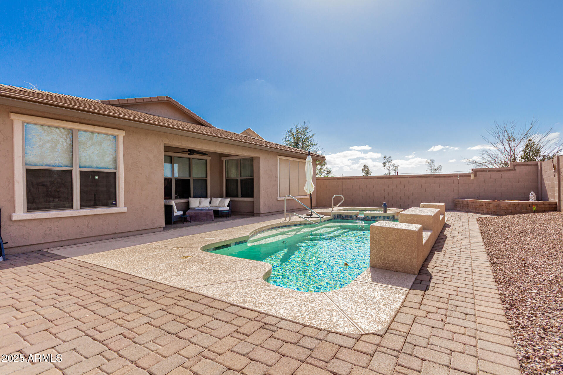 Villago - Residential