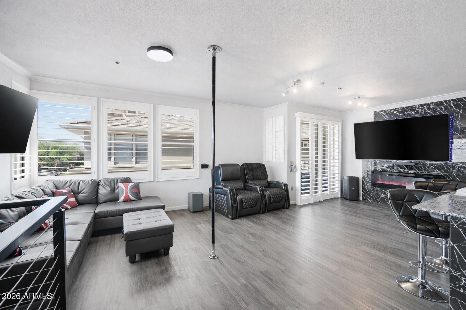VENU AT GRAYHAWK CONDOMINIUM - Residential