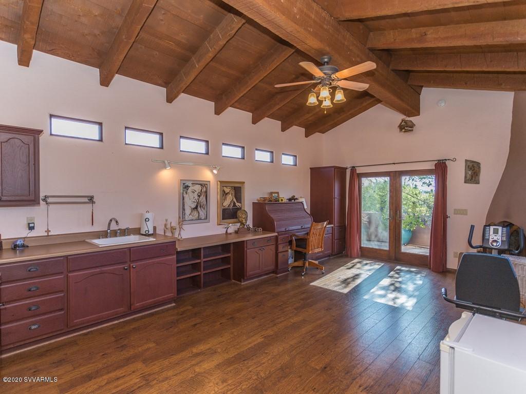Thunder Mnt Ranch - Residential