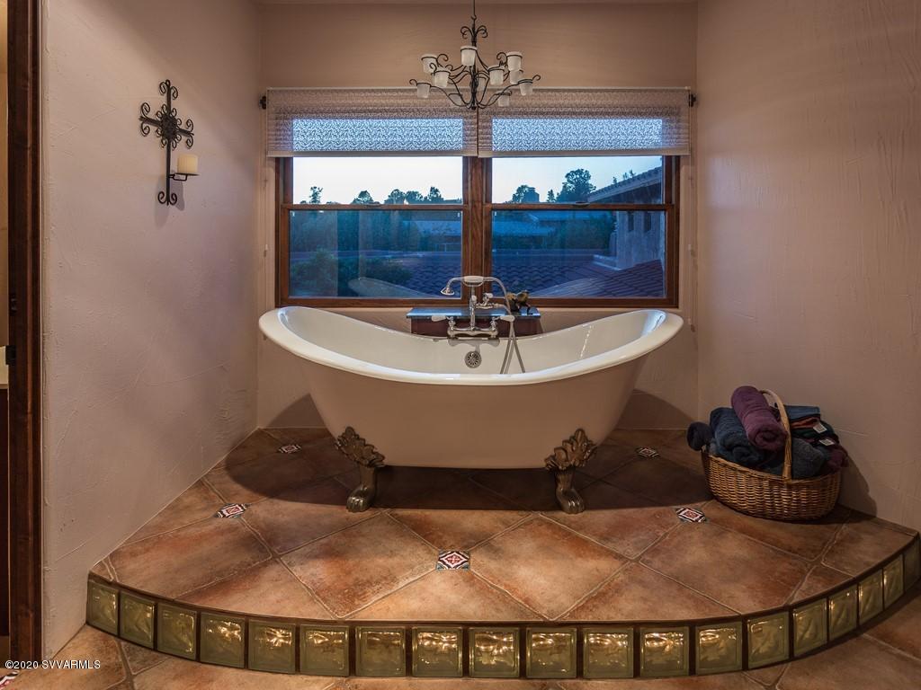 Thunder Mnt Ranch - Residential
