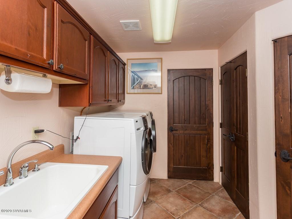 Thunder Mnt Ranch - Residential