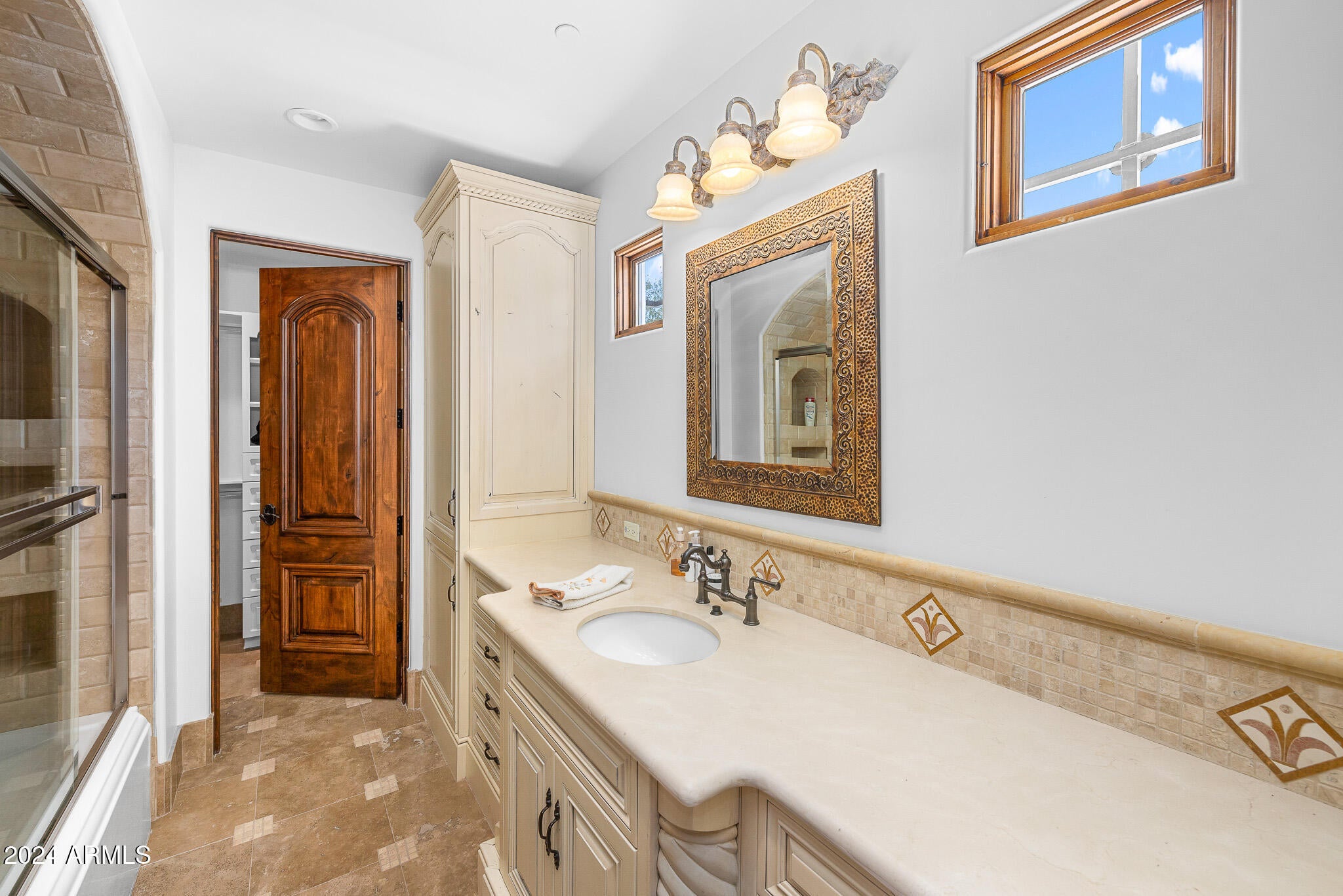 GARY ESTATES - Residential