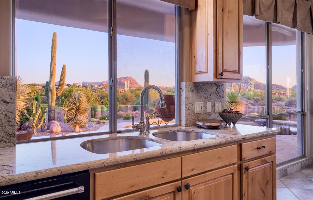 CANDLEWOOD ESTATES AT TROON NORTH - Residential